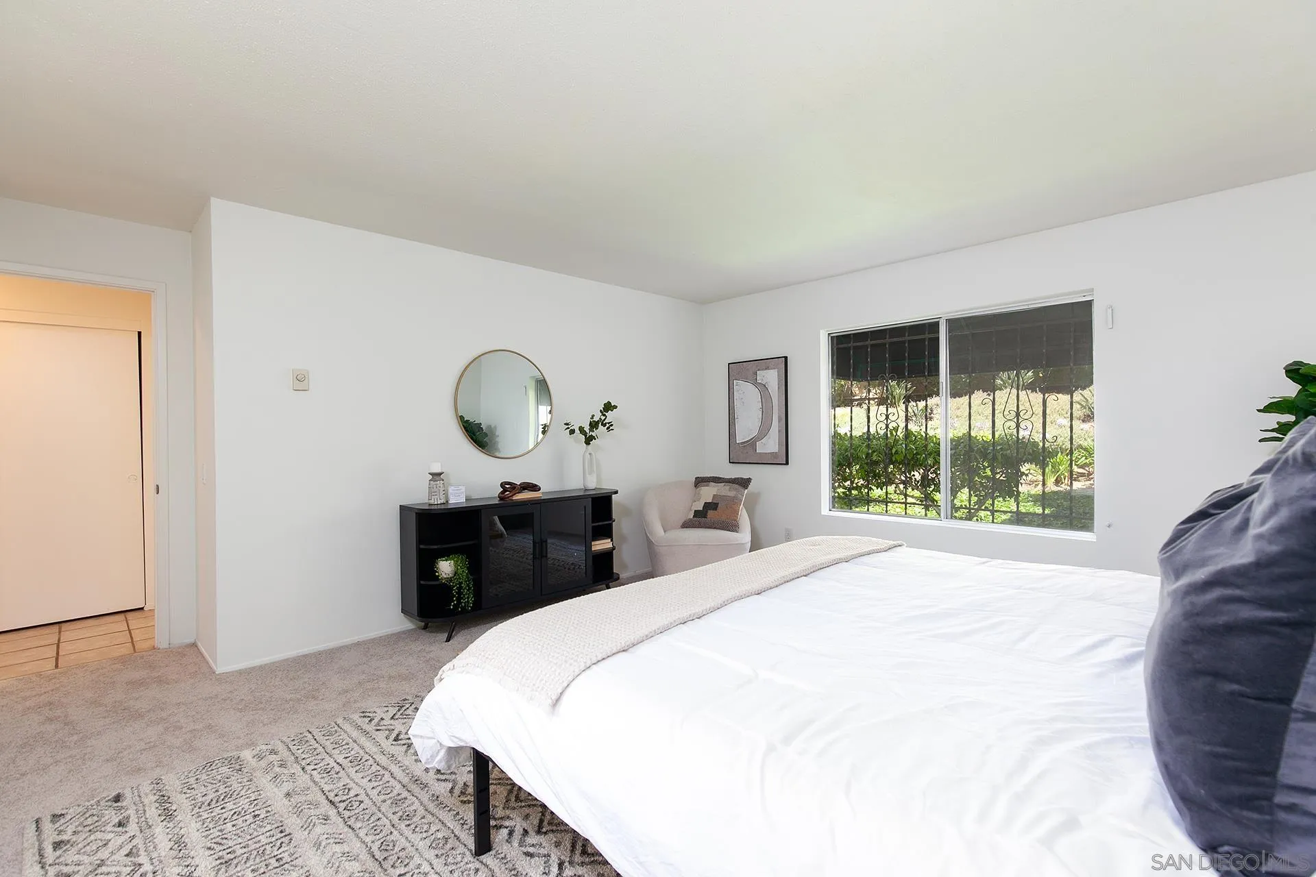 2522 Clairemont Dr Unit 107