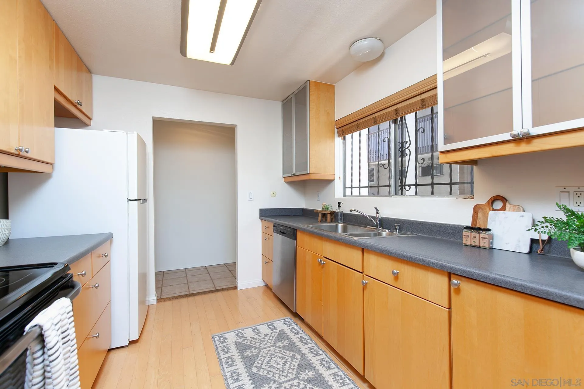 2522 Clairemont Dr Unit 107