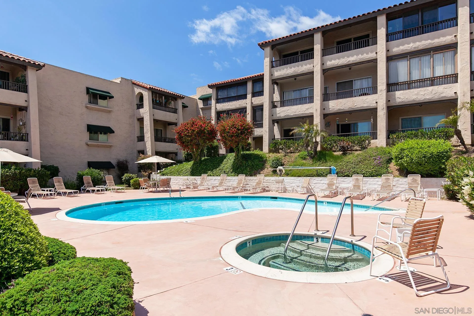 2522 Clairemont Dr Unit 107