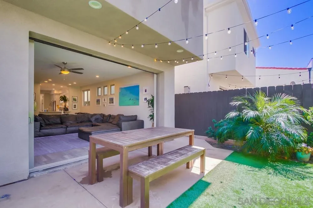 1044 Missouri St