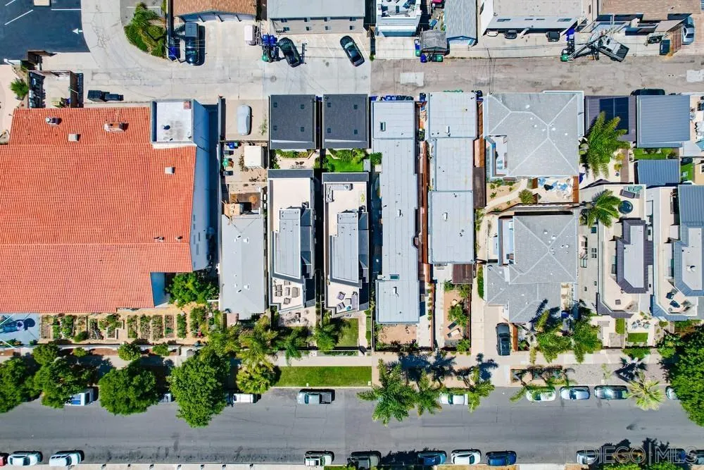 1044 Missouri St