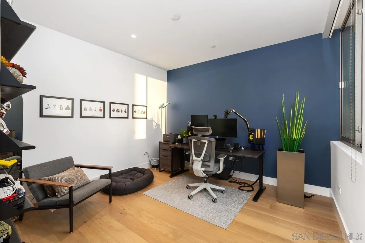 2750 4th Ave Unit 403