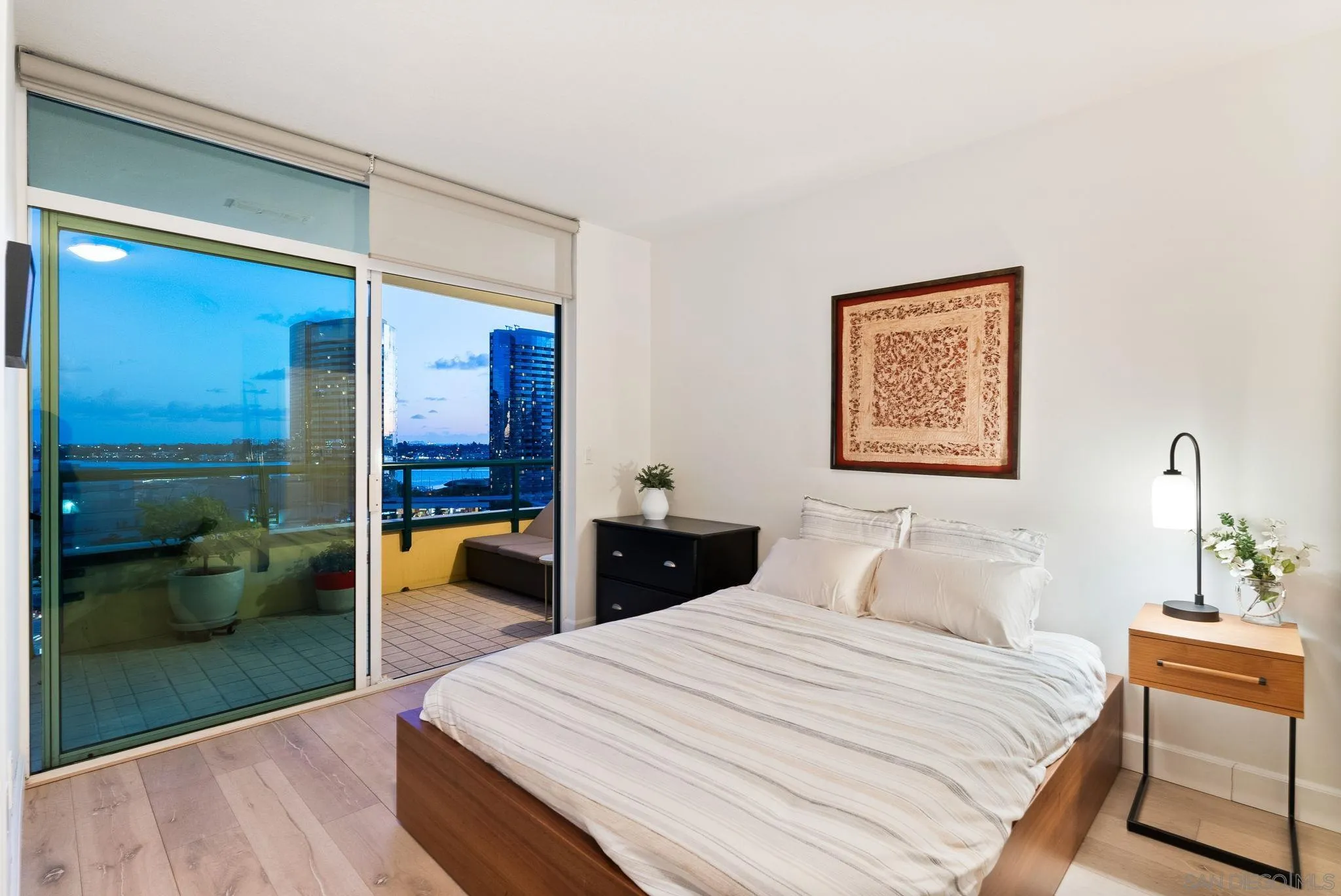 510 1st Ave Unit 1203