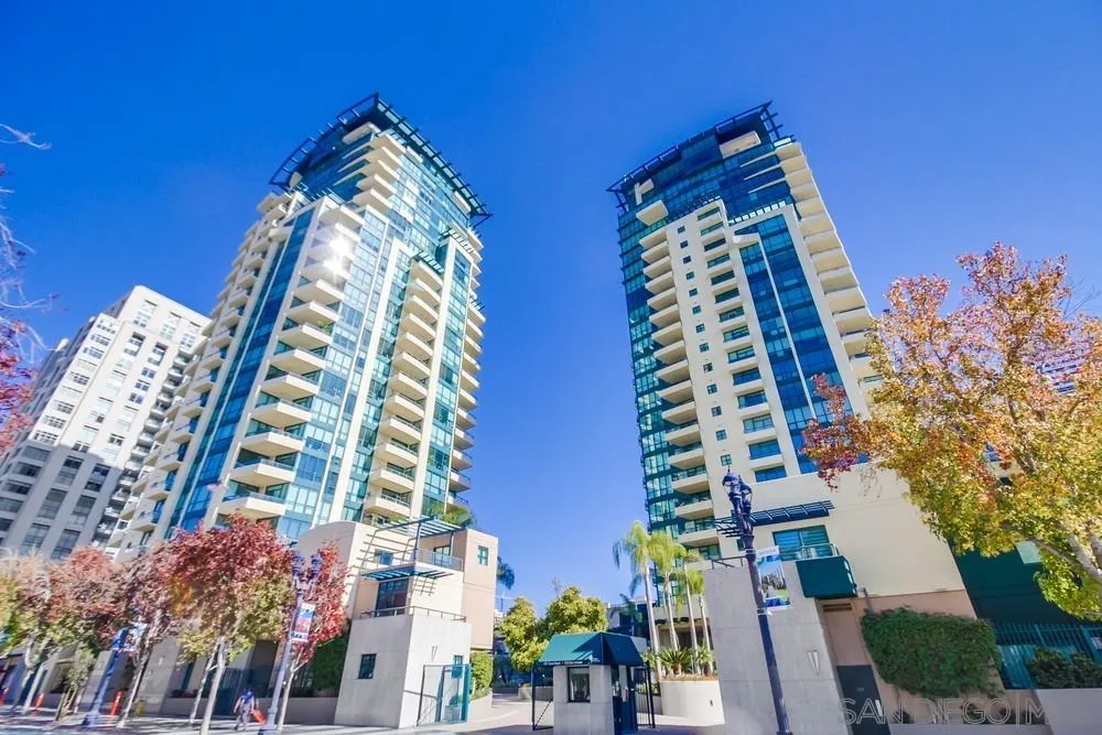 510 1st Ave Unit 1203