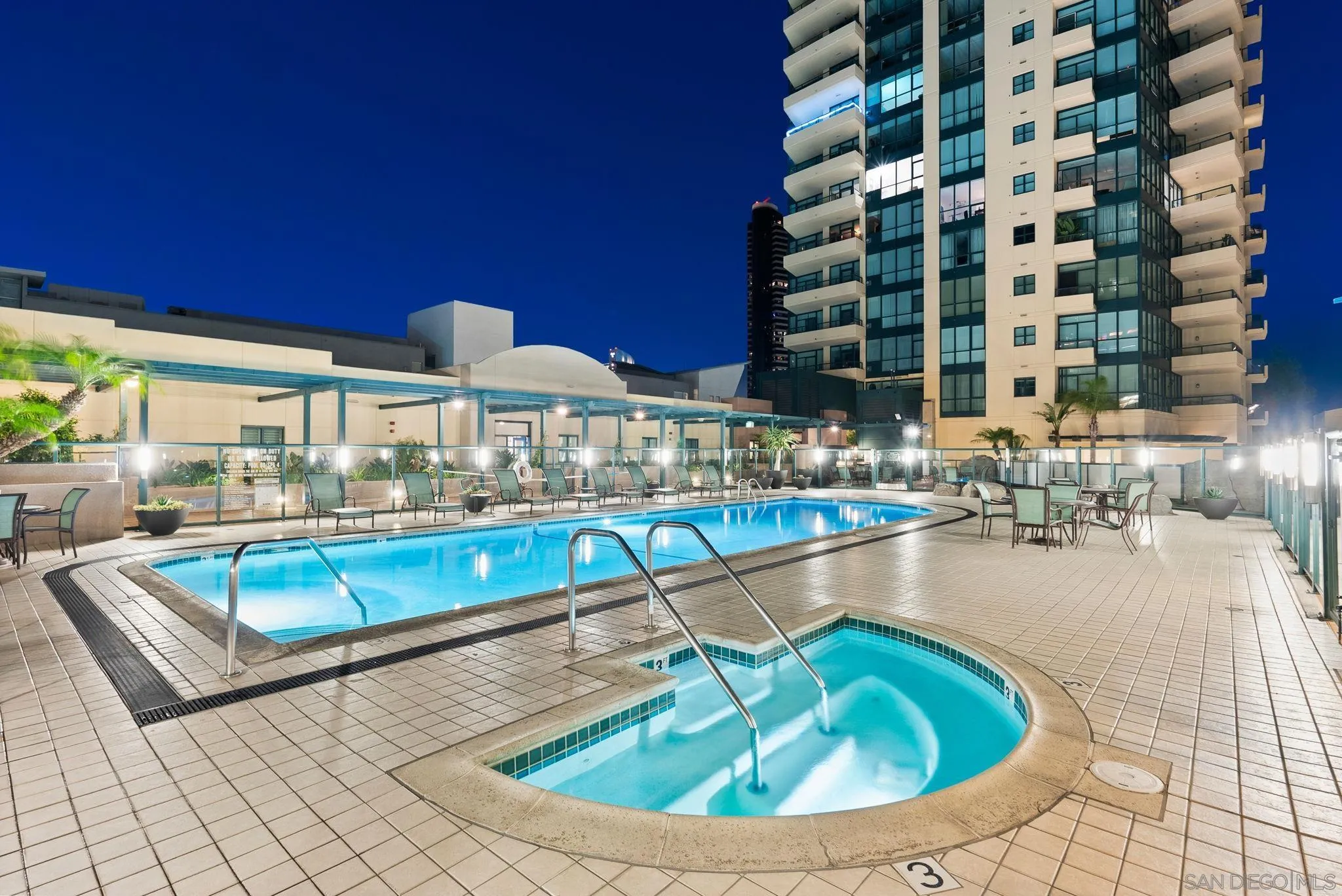 510 1st Ave Unit 1203
