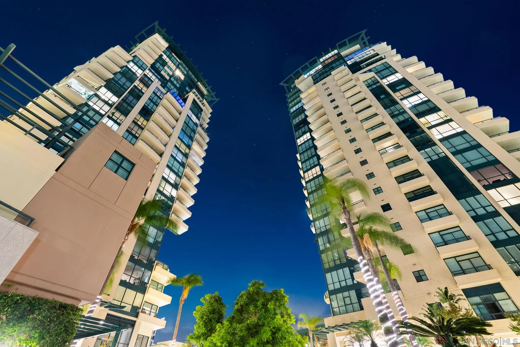 510 1st Ave Unit 1203