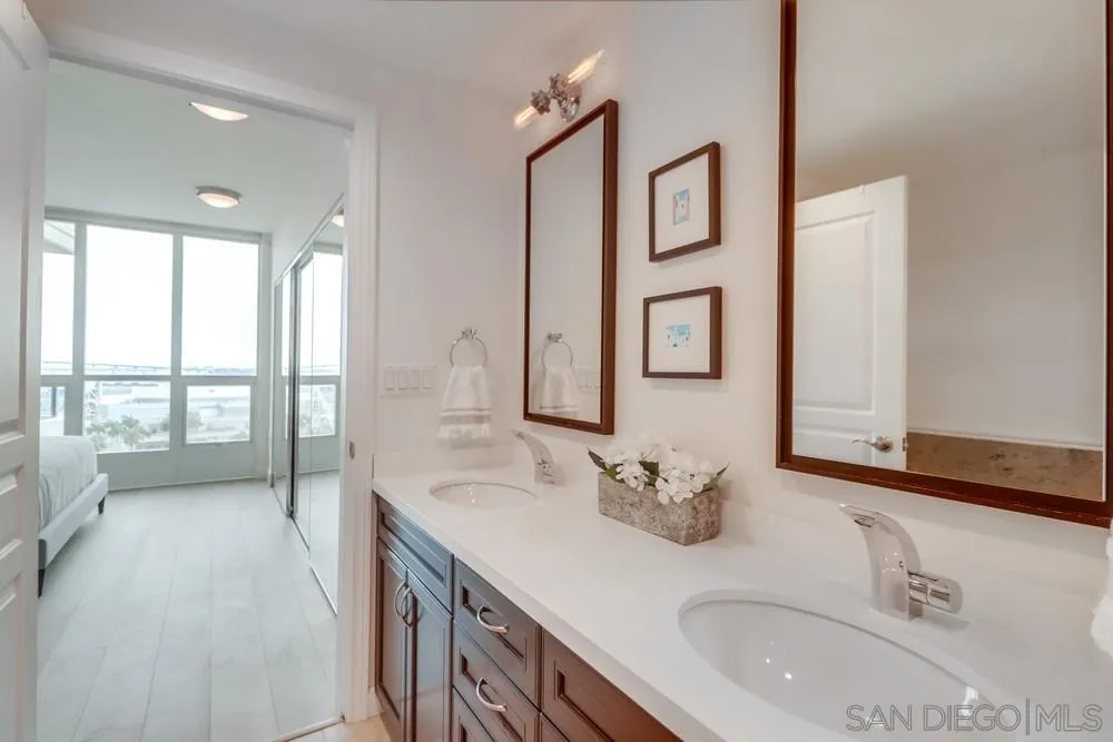 510 1st Ave Unit 1203