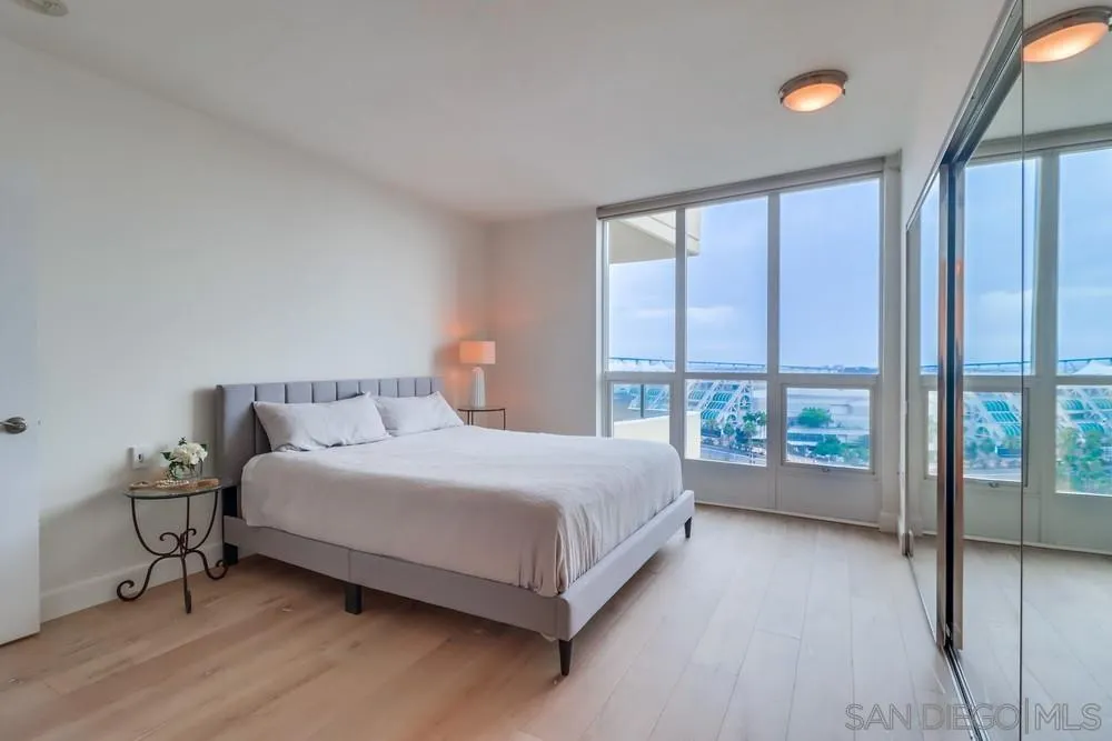 510 1st Ave Unit 1203