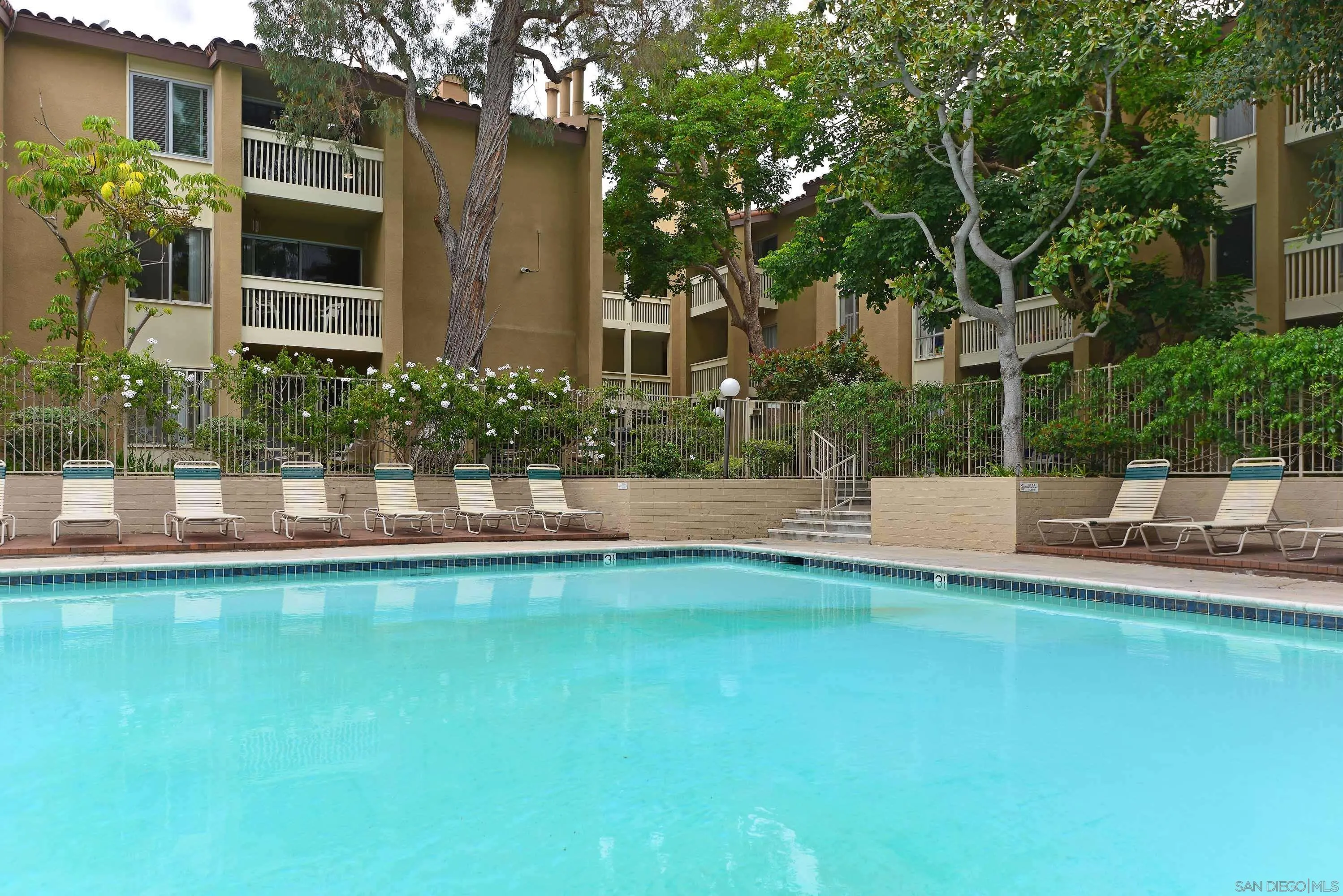 1885 Diamond St Unit 213