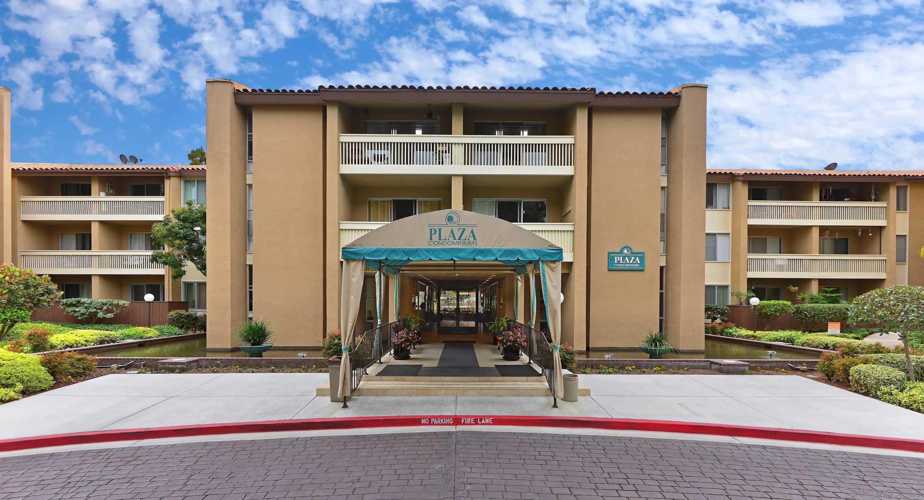 1885 Diamond St Unit 213