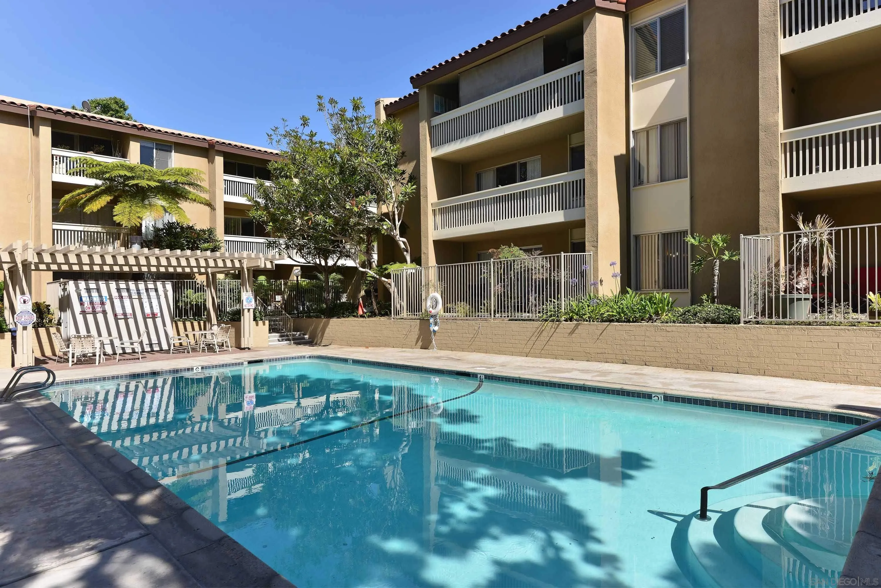 1885 Diamond St Unit 213