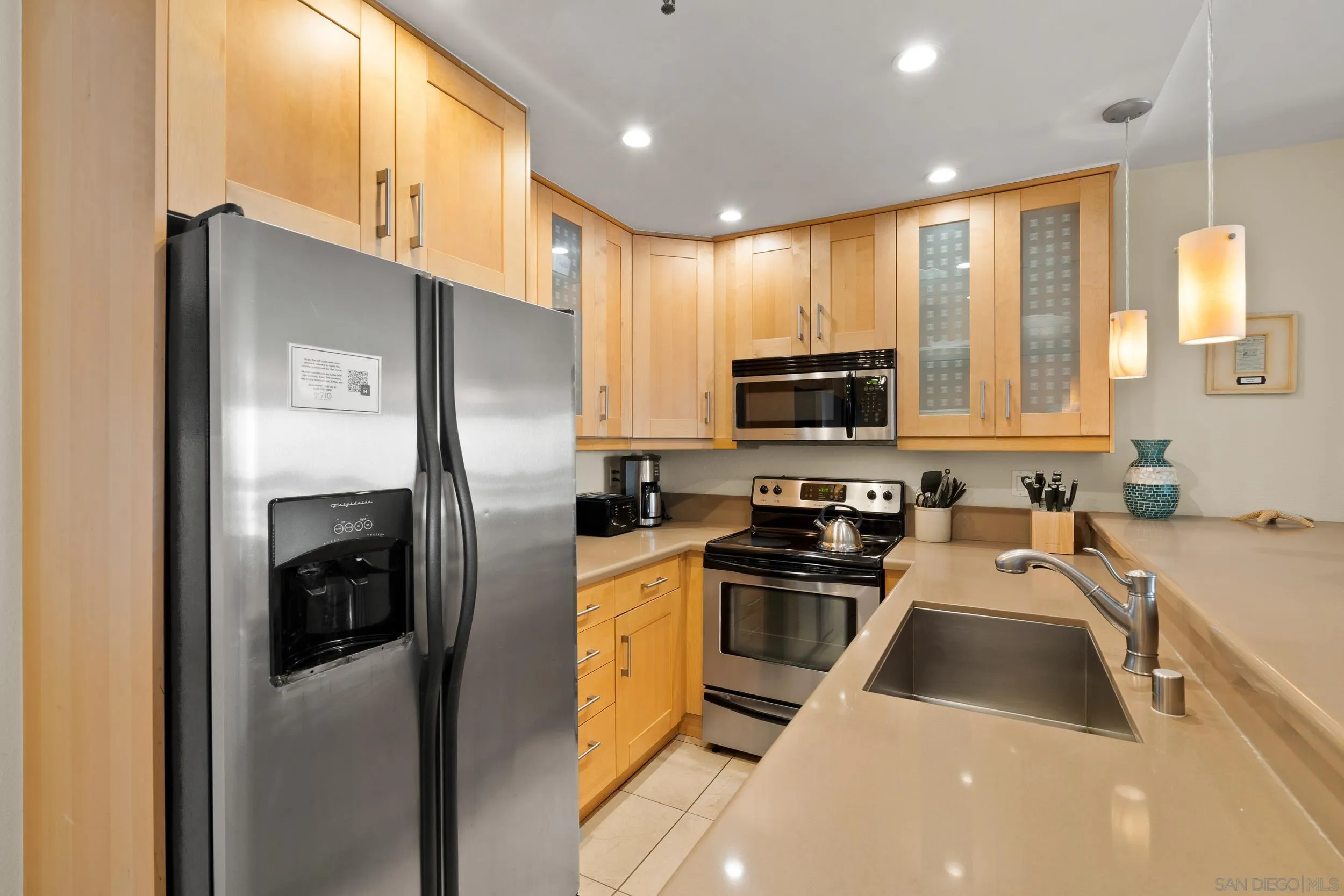 4667 Ocean Blvd Unit 408