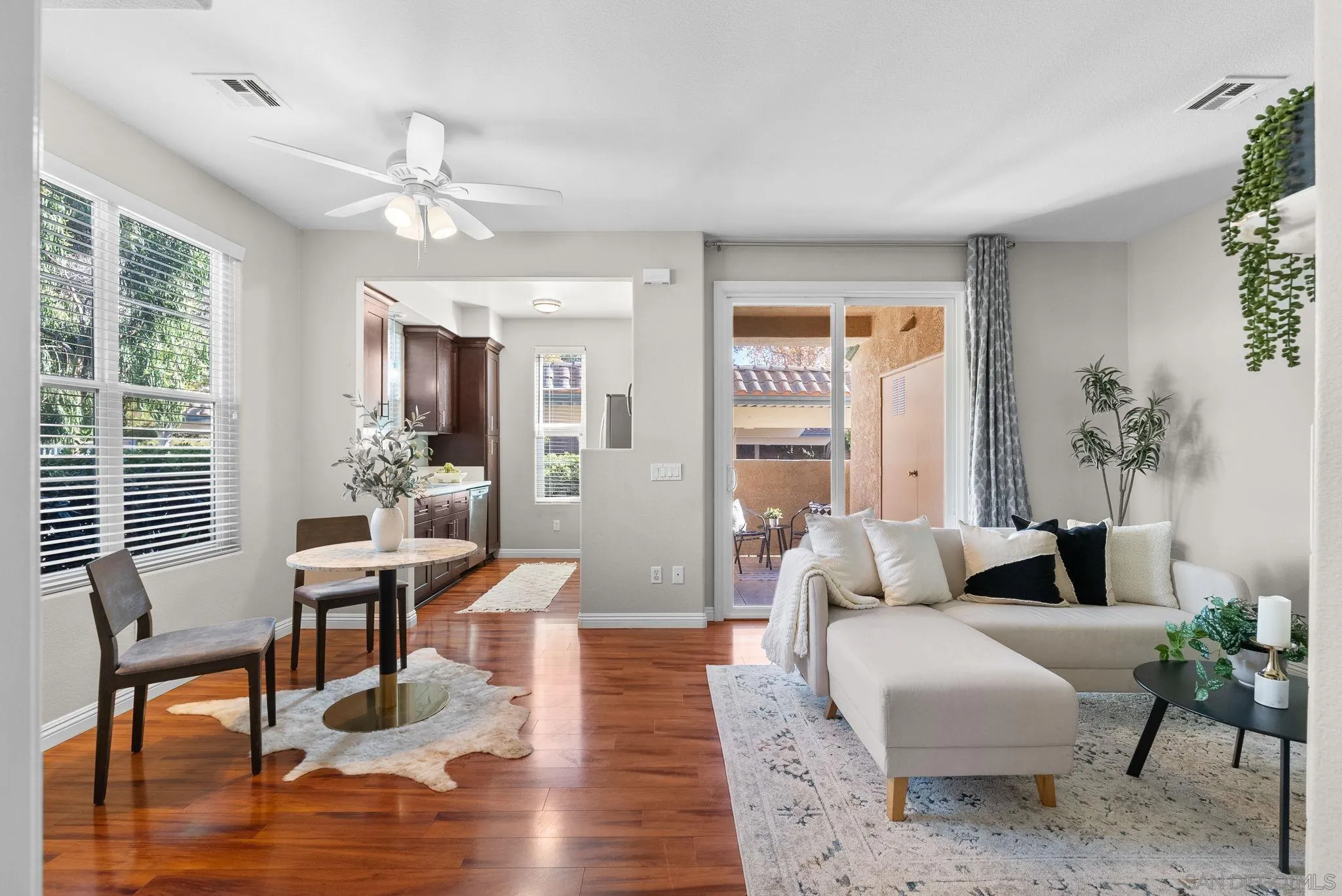 3529 Caminito El Rincon Unit 315
