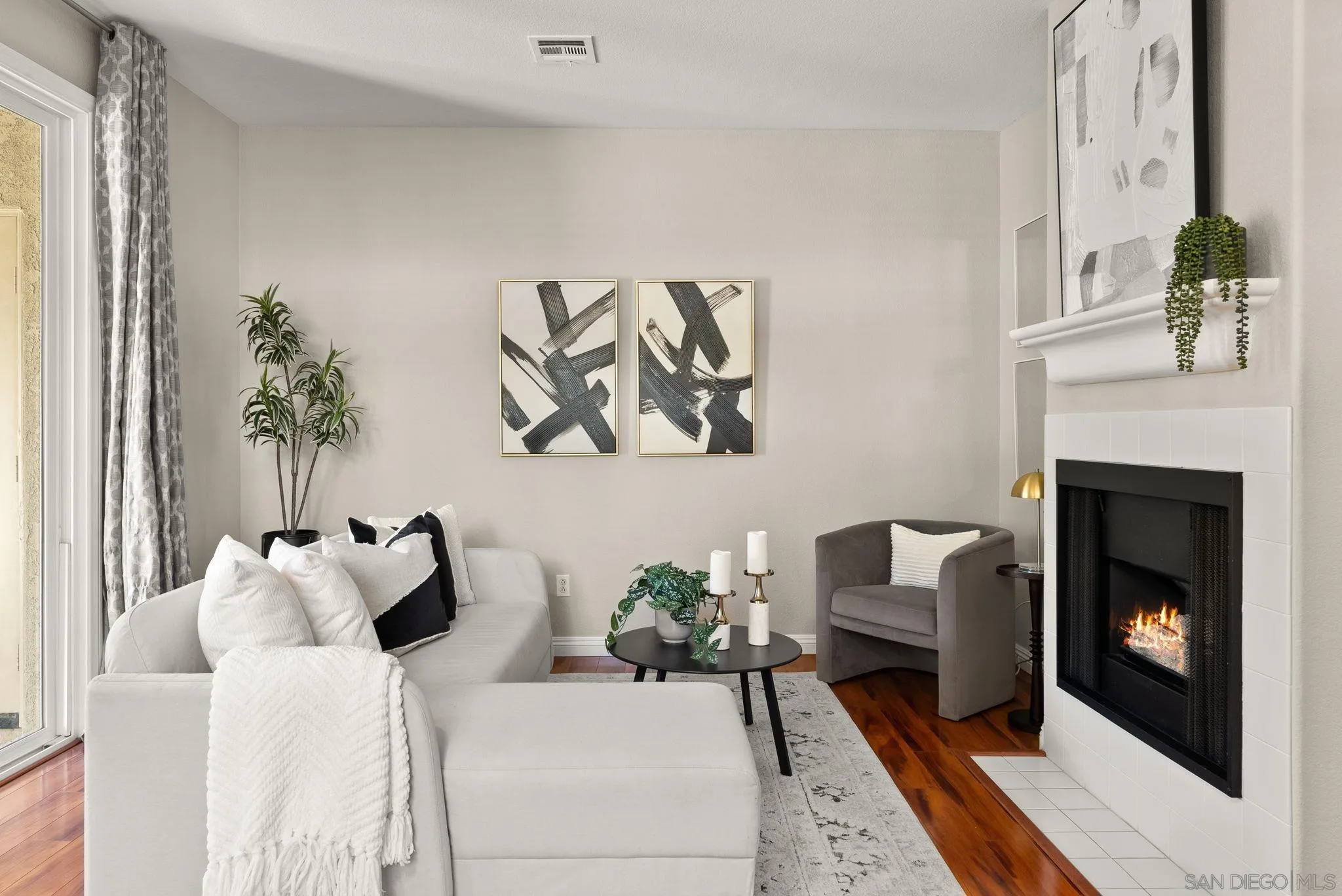 3529 Caminito El Rincon Unit 315