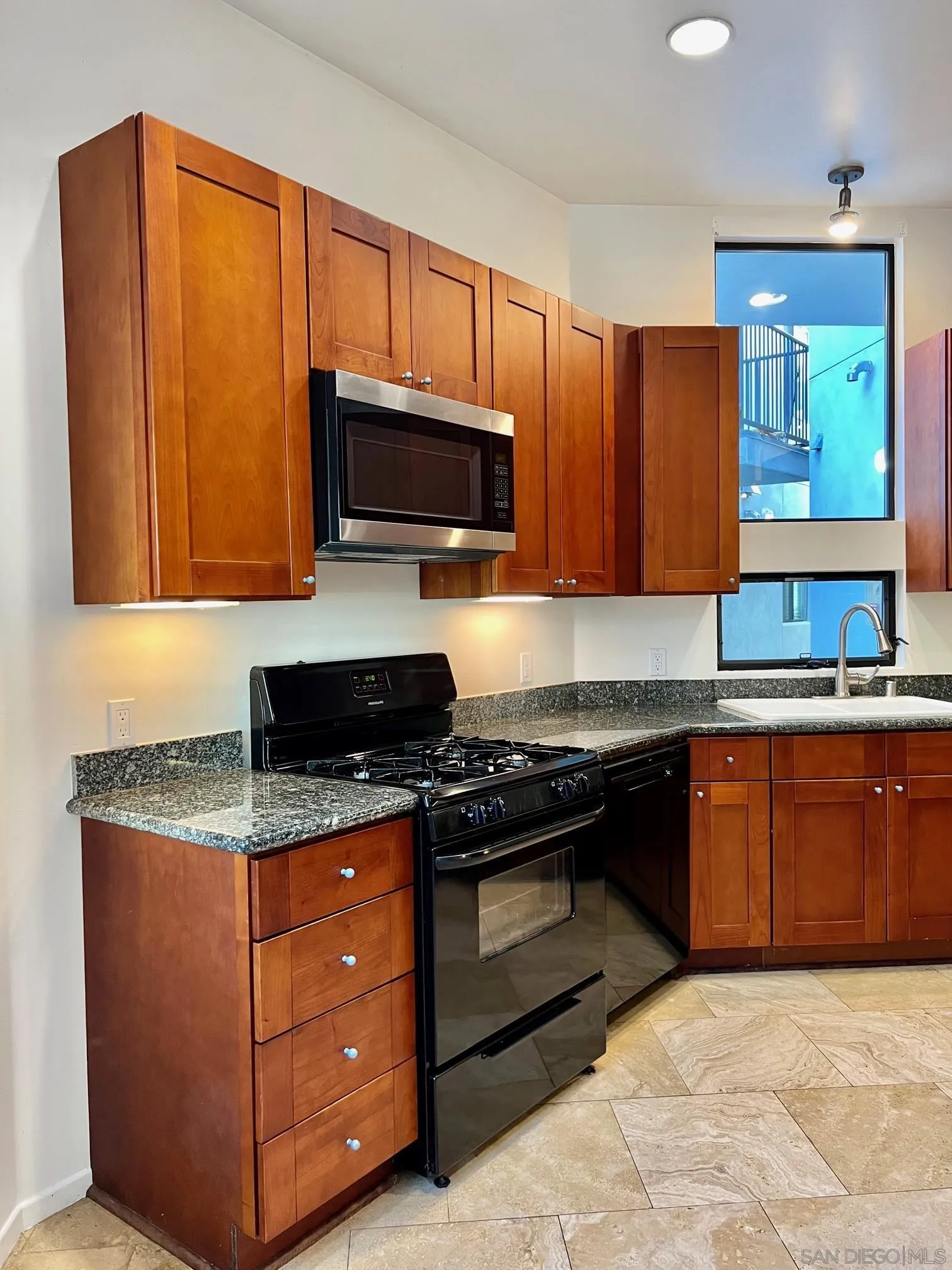 3244 Nimitz Blvd. Unit 5