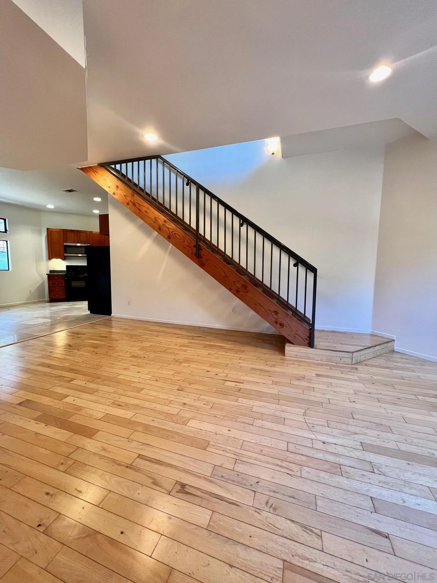 3244 Nimitz Blvd. Unit 5
