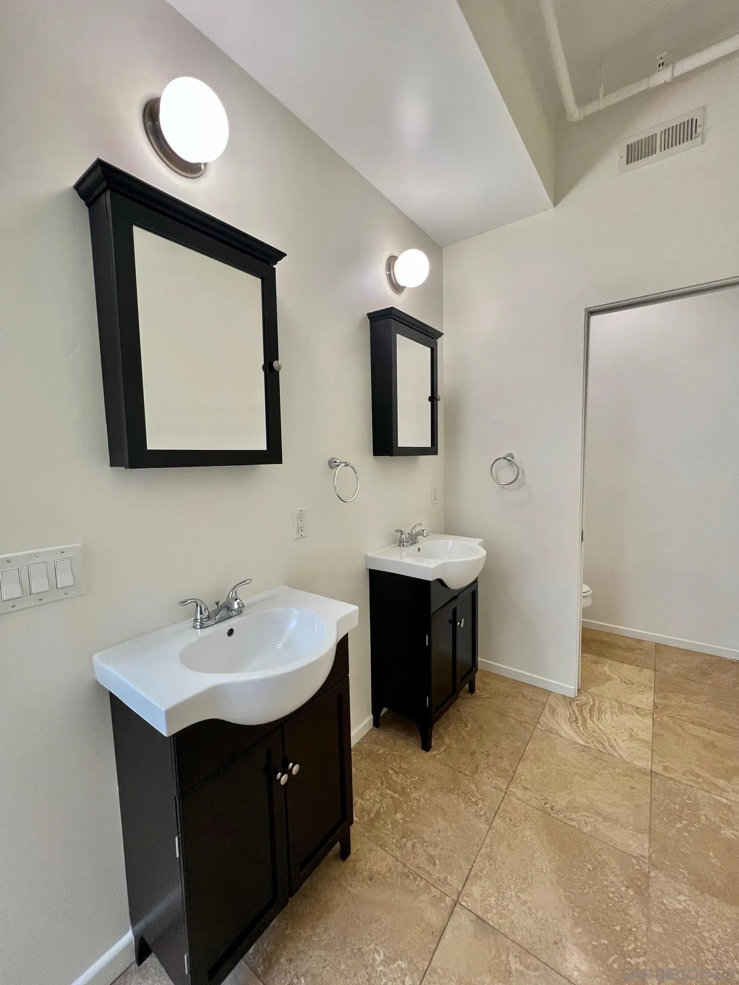 3244 Nimitz Blvd. Unit 5