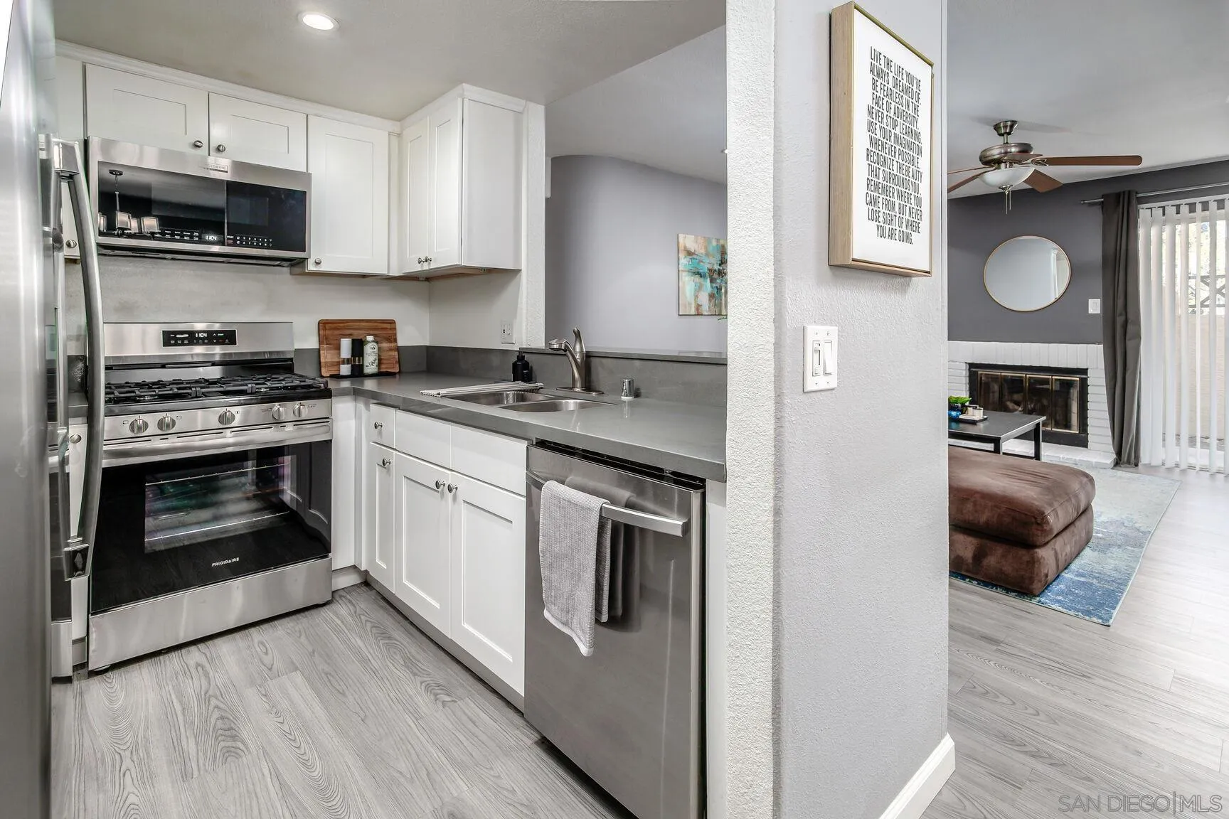 713 Brookstone Rd Unit 102