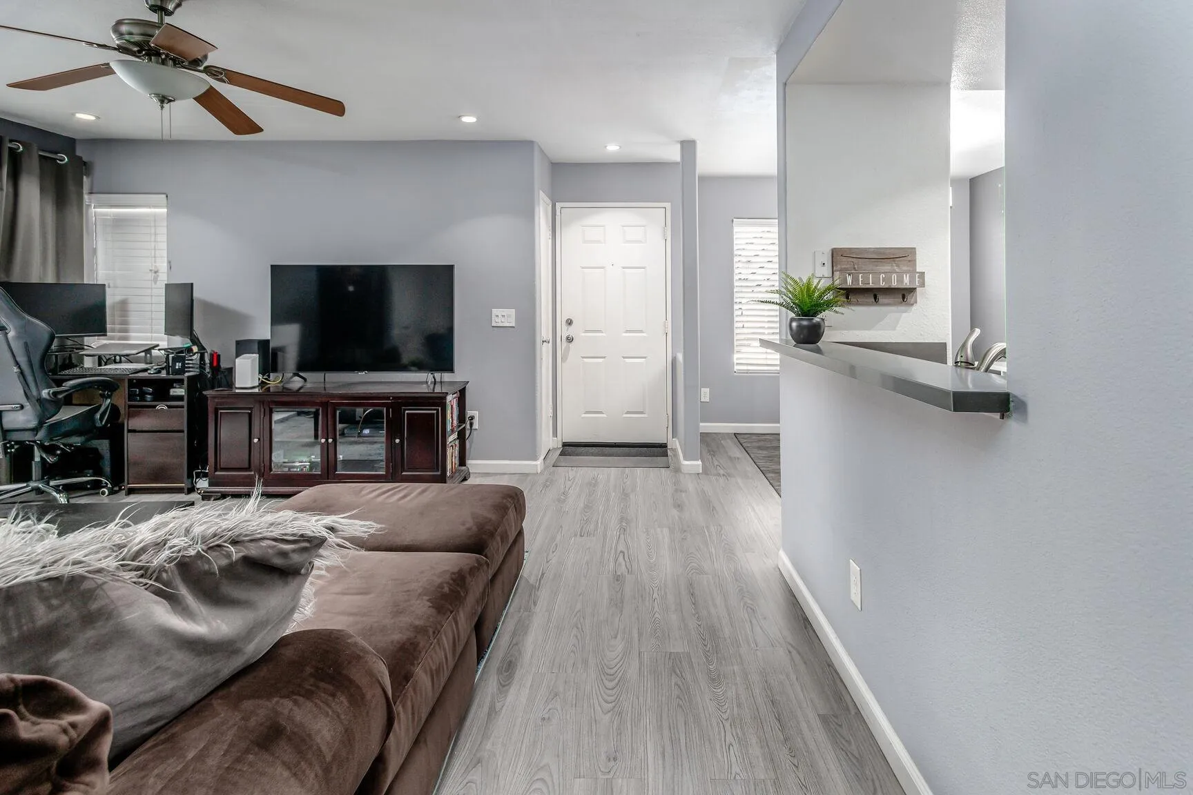 713 Brookstone Rd Unit 102