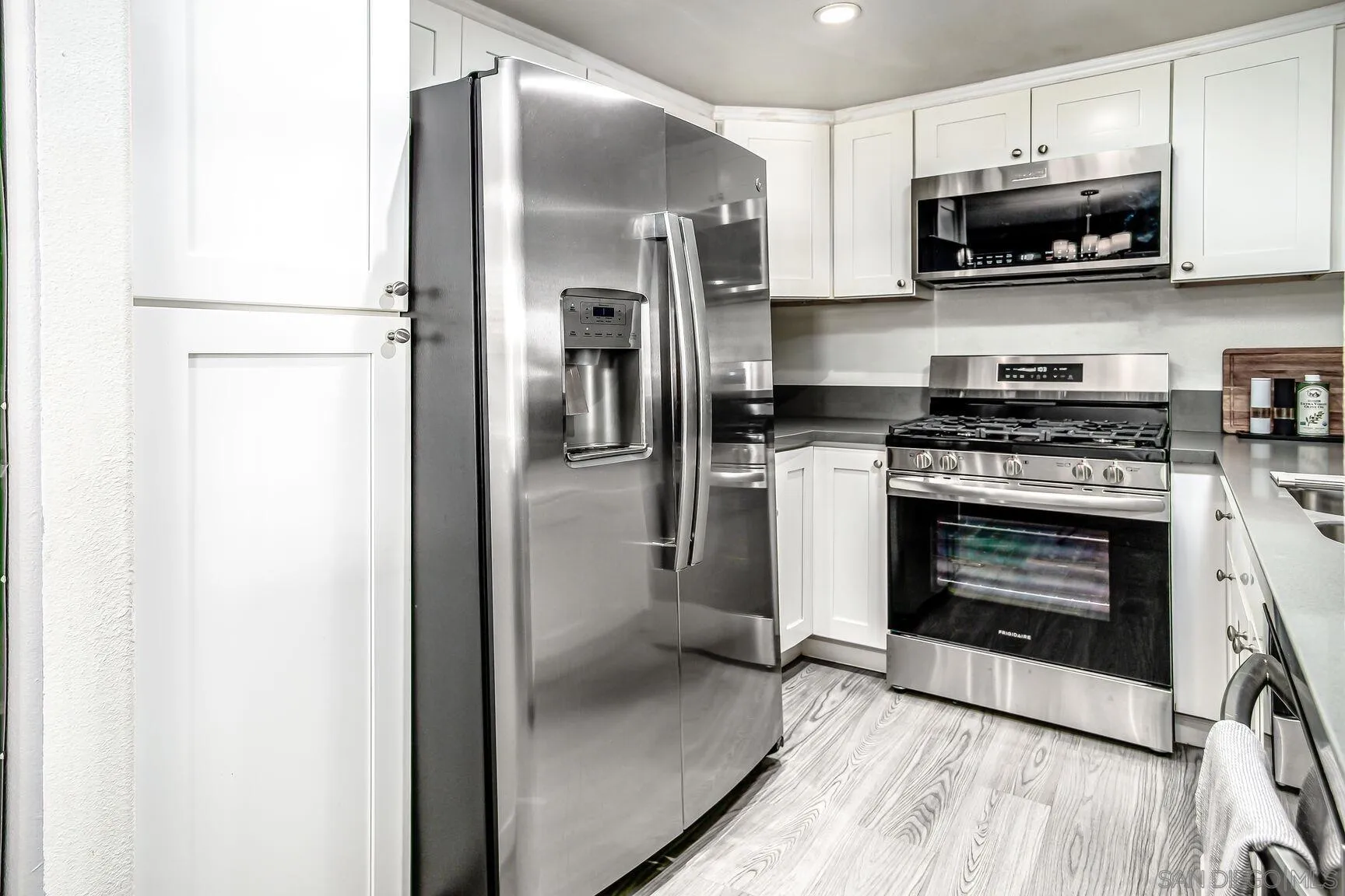 713 Brookstone Rd Unit 102