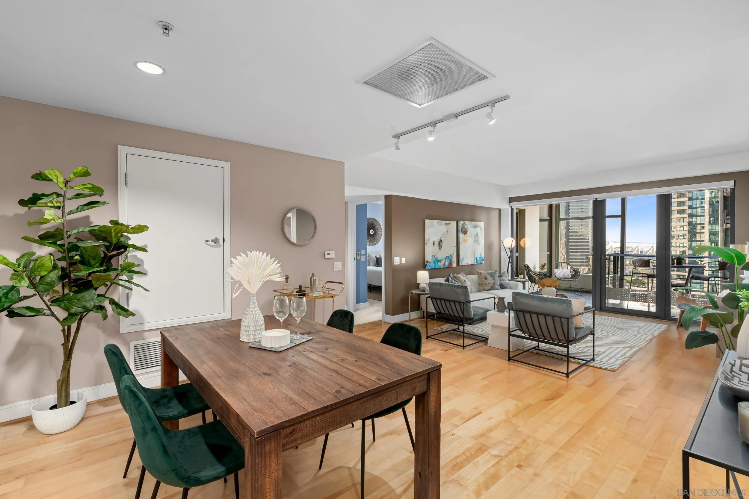 645 Front St Unit 1107
