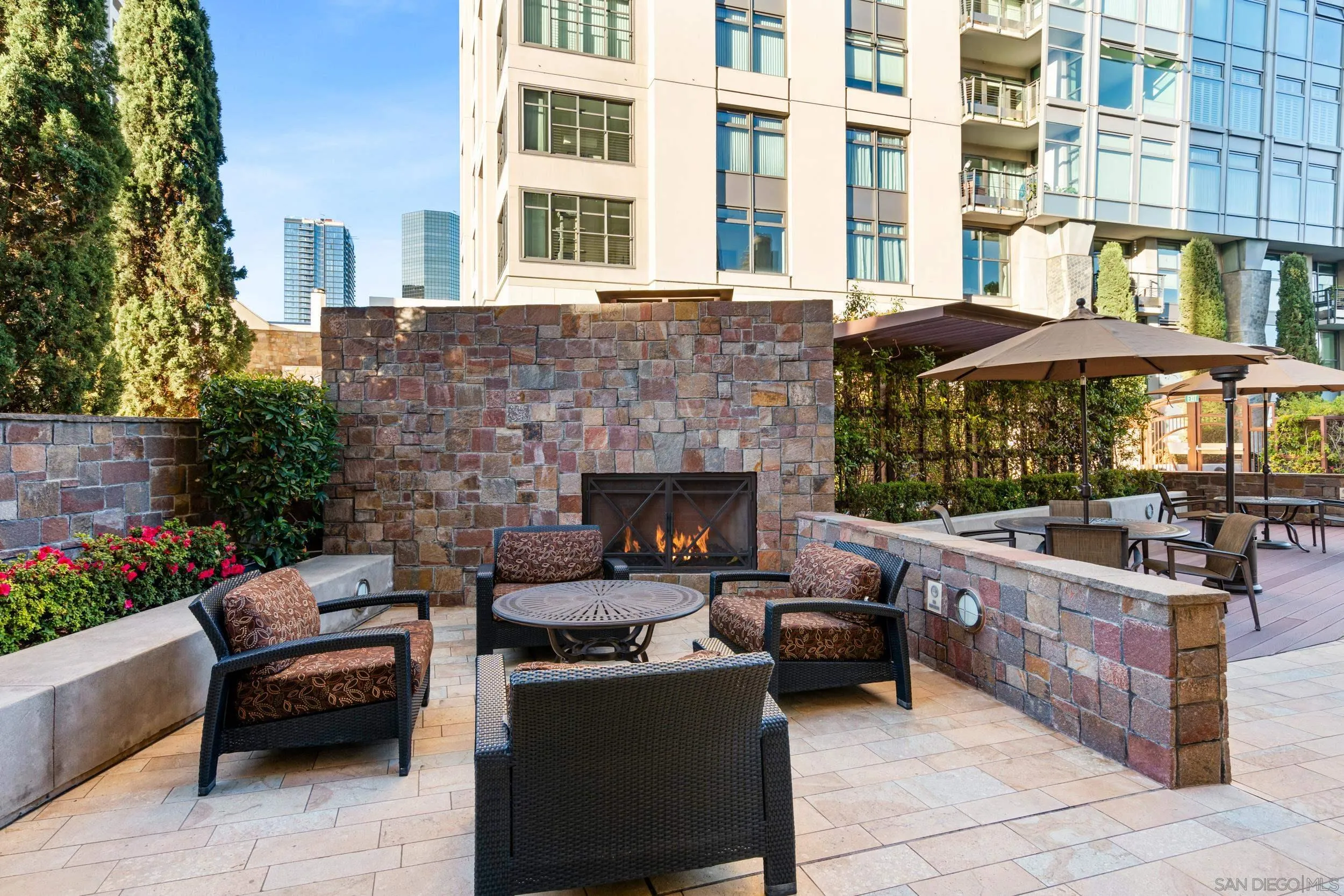 645 Front St Unit 1107