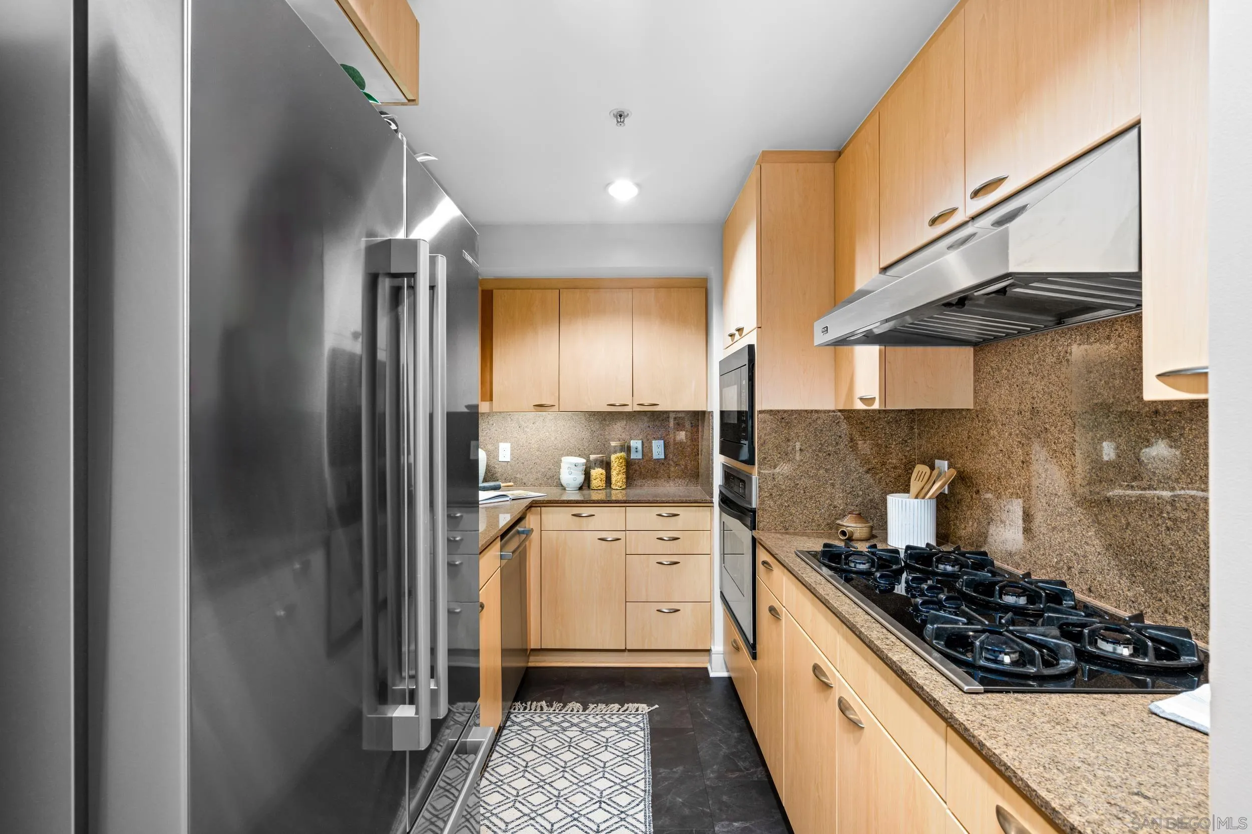 645 Front St Unit 1107