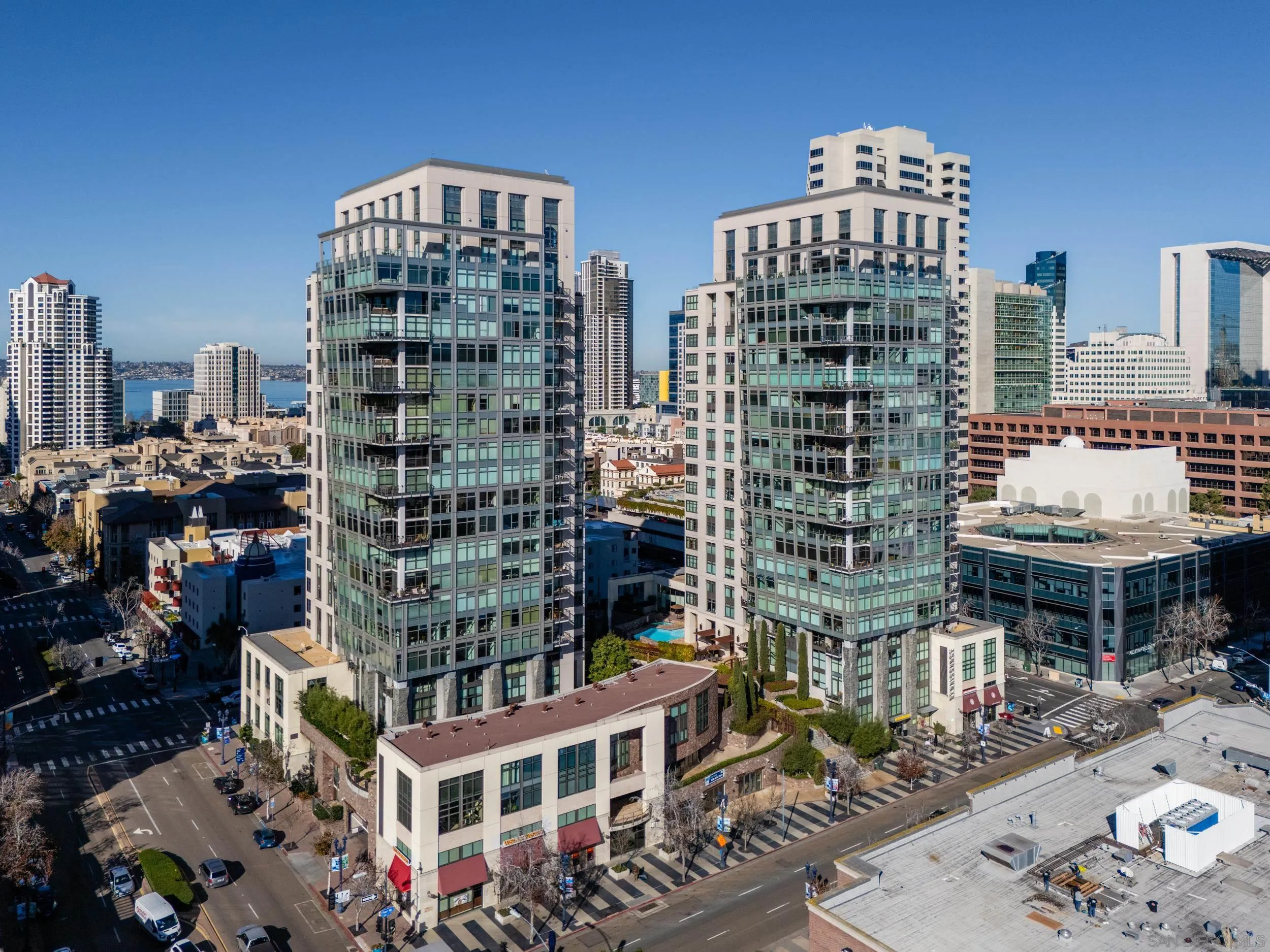 645 Front St Unit 1107