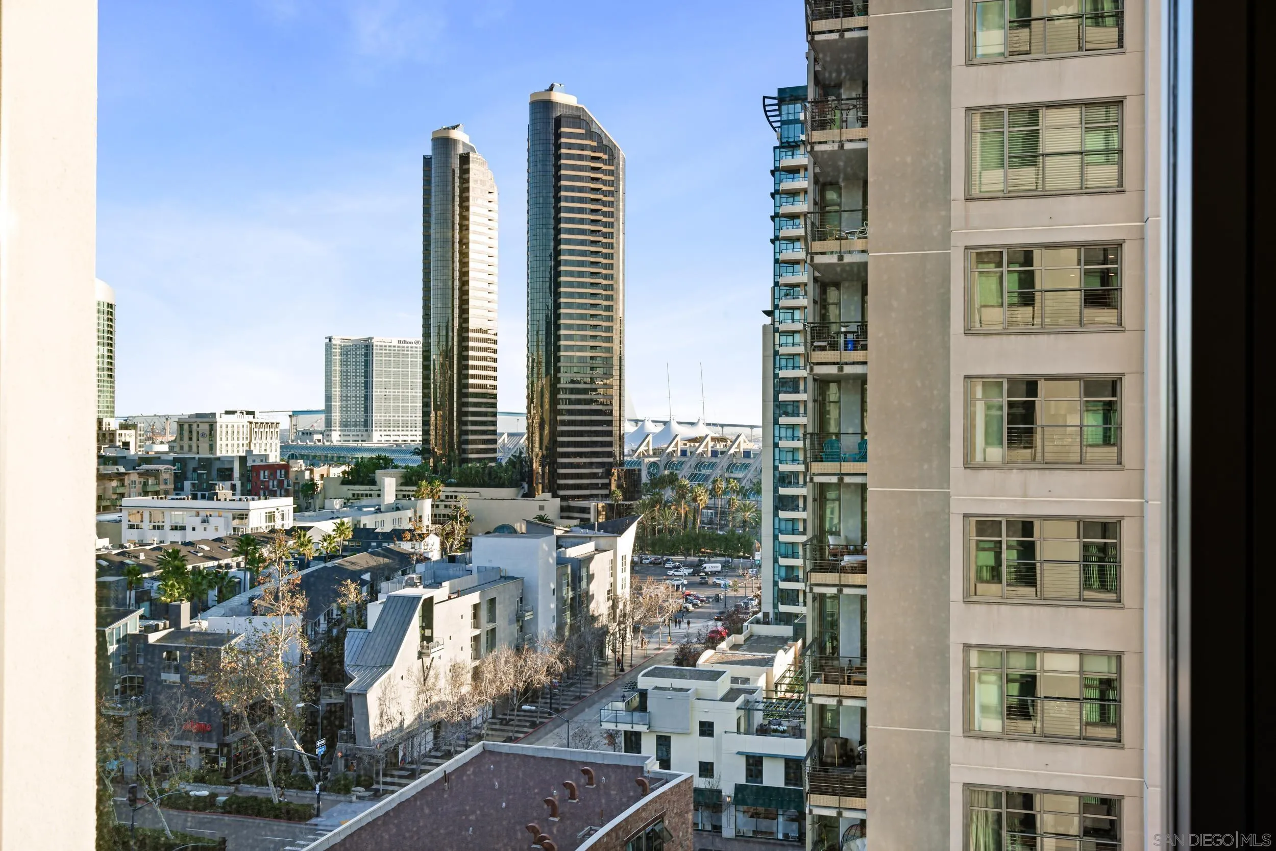 645 Front St Unit 1107