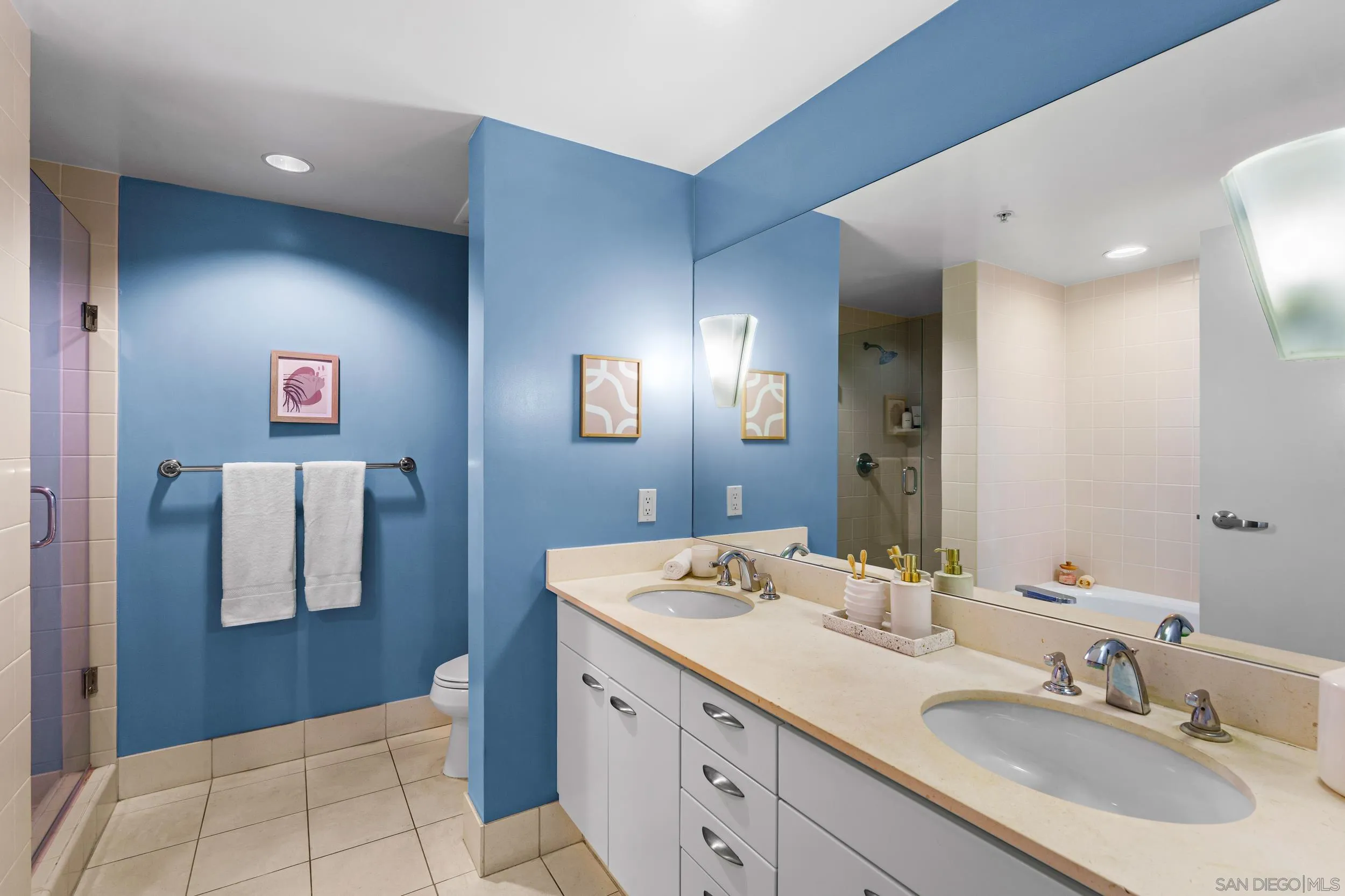 645 Front St Unit 1107