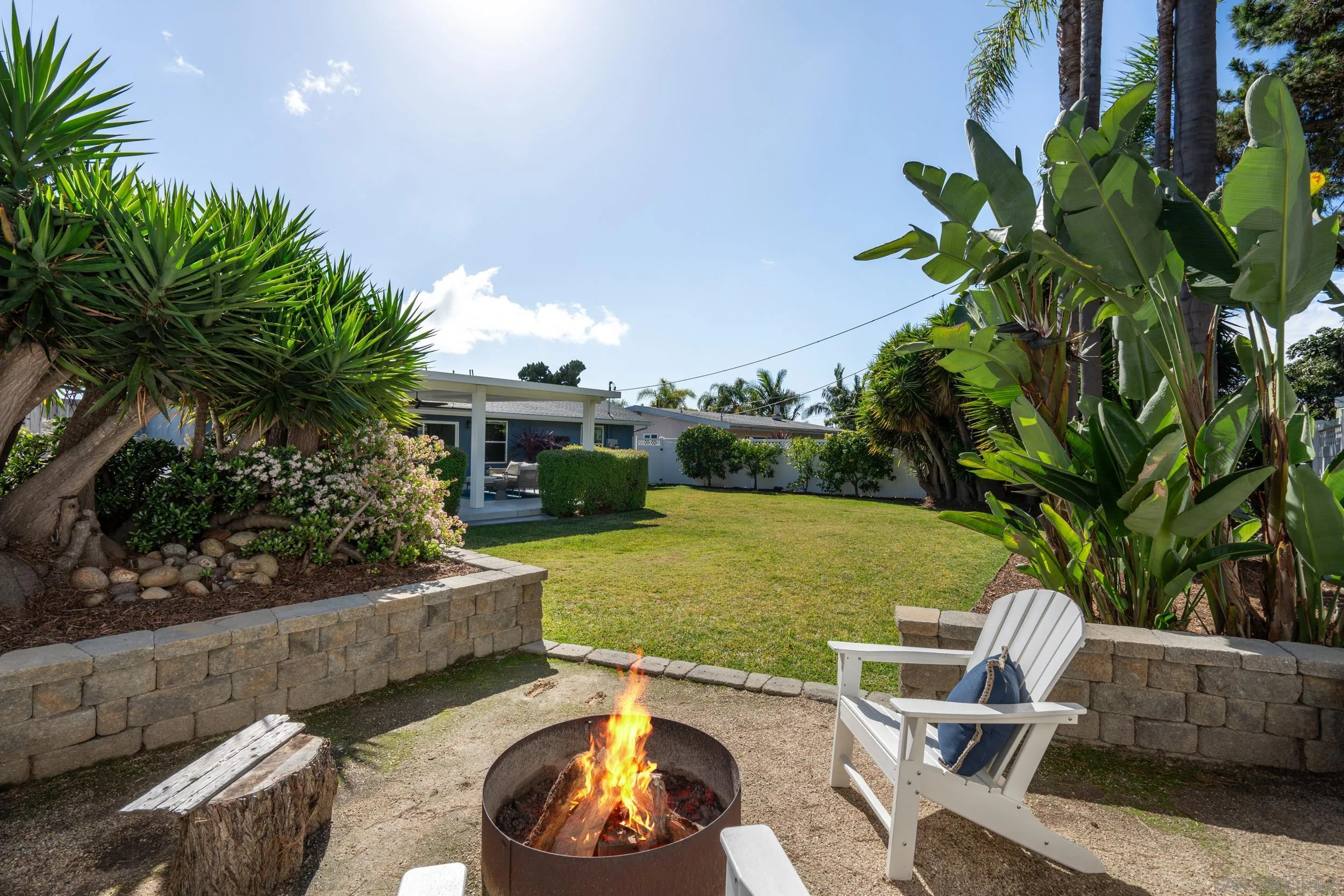1190 Tourmaline St