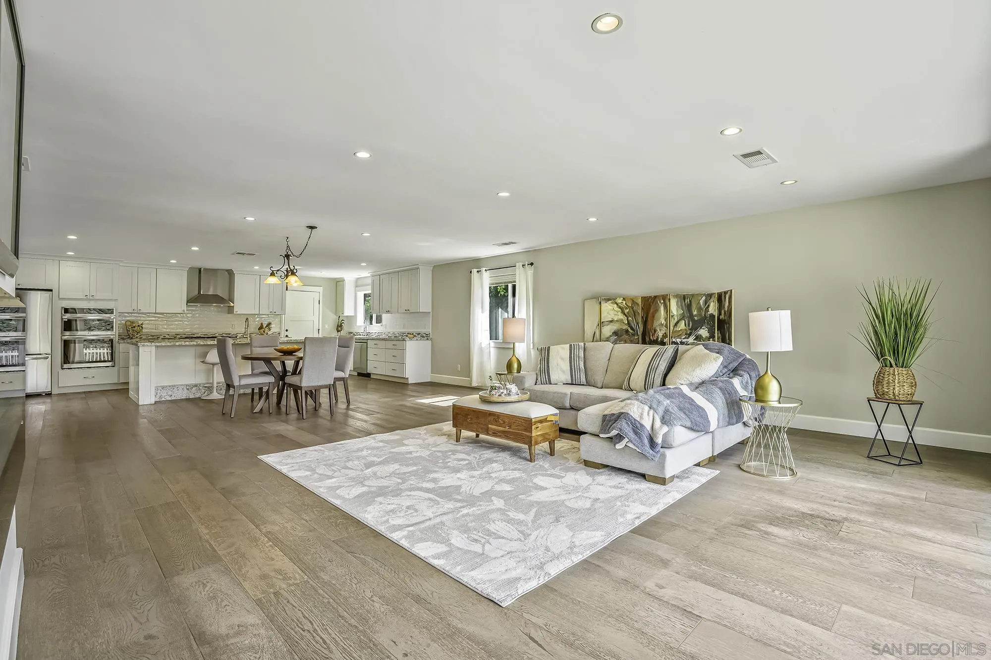 2826 Palomino Circle