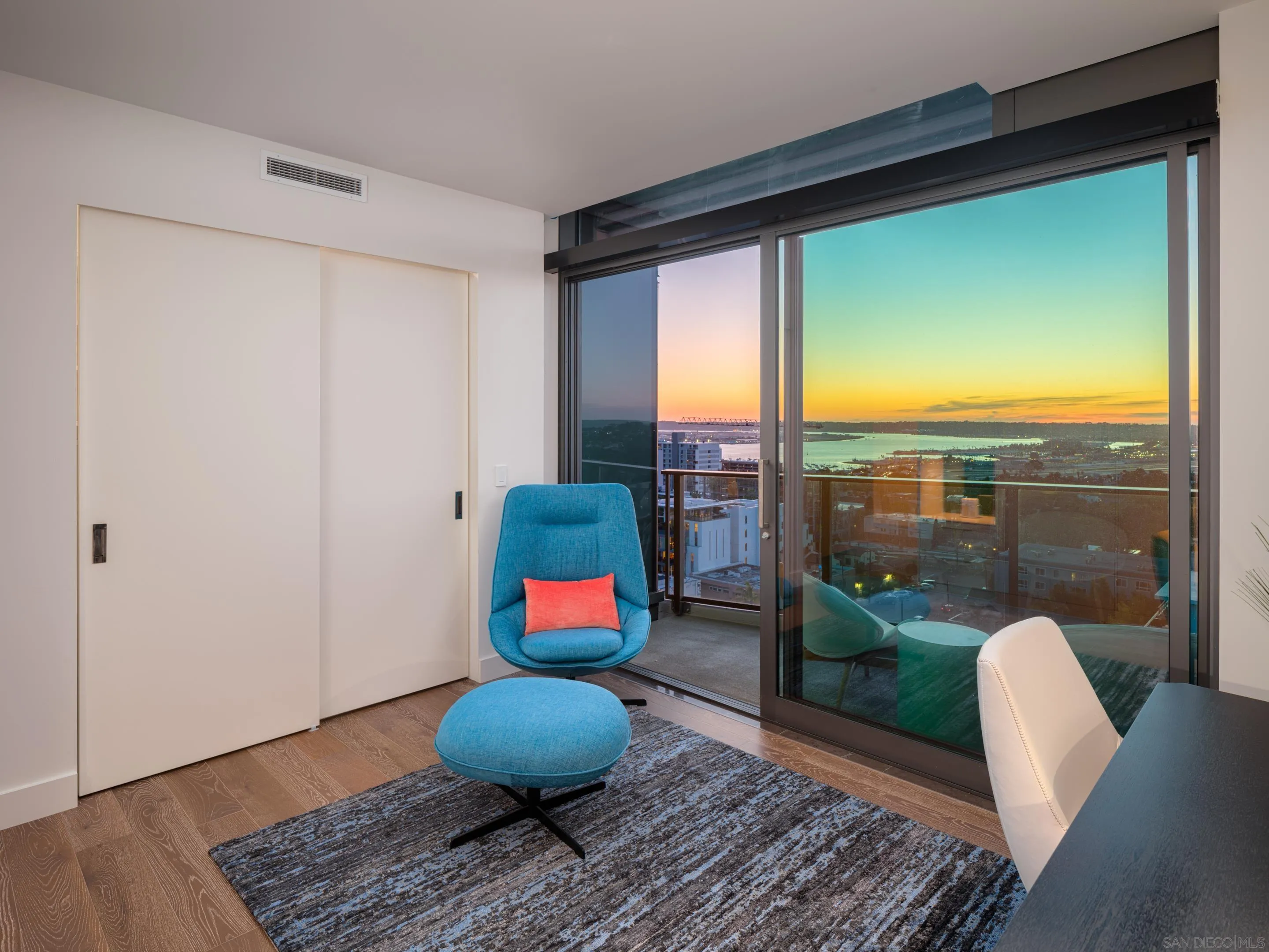 2855 5th Ave Unit 1204