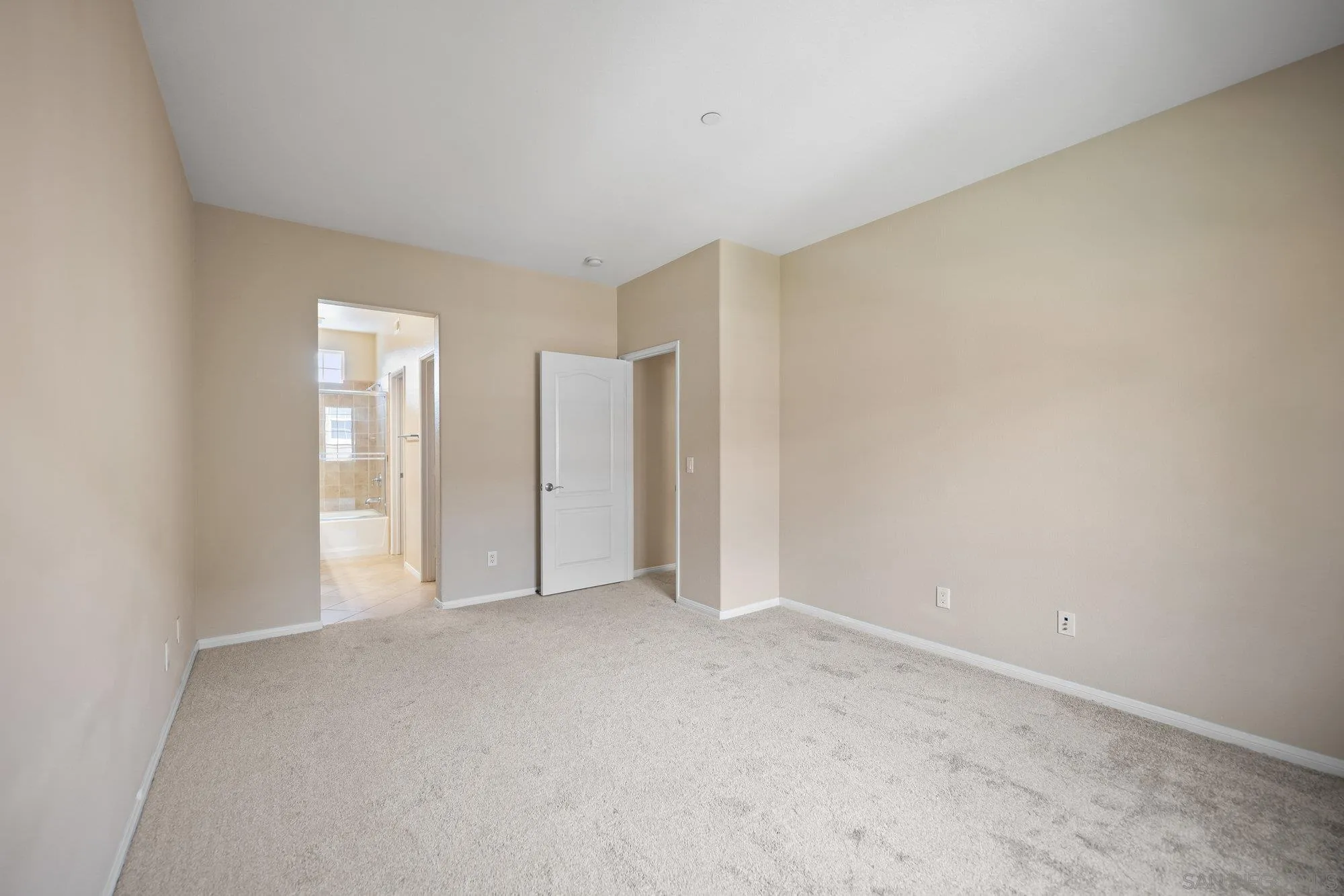 6179 Verda Ln