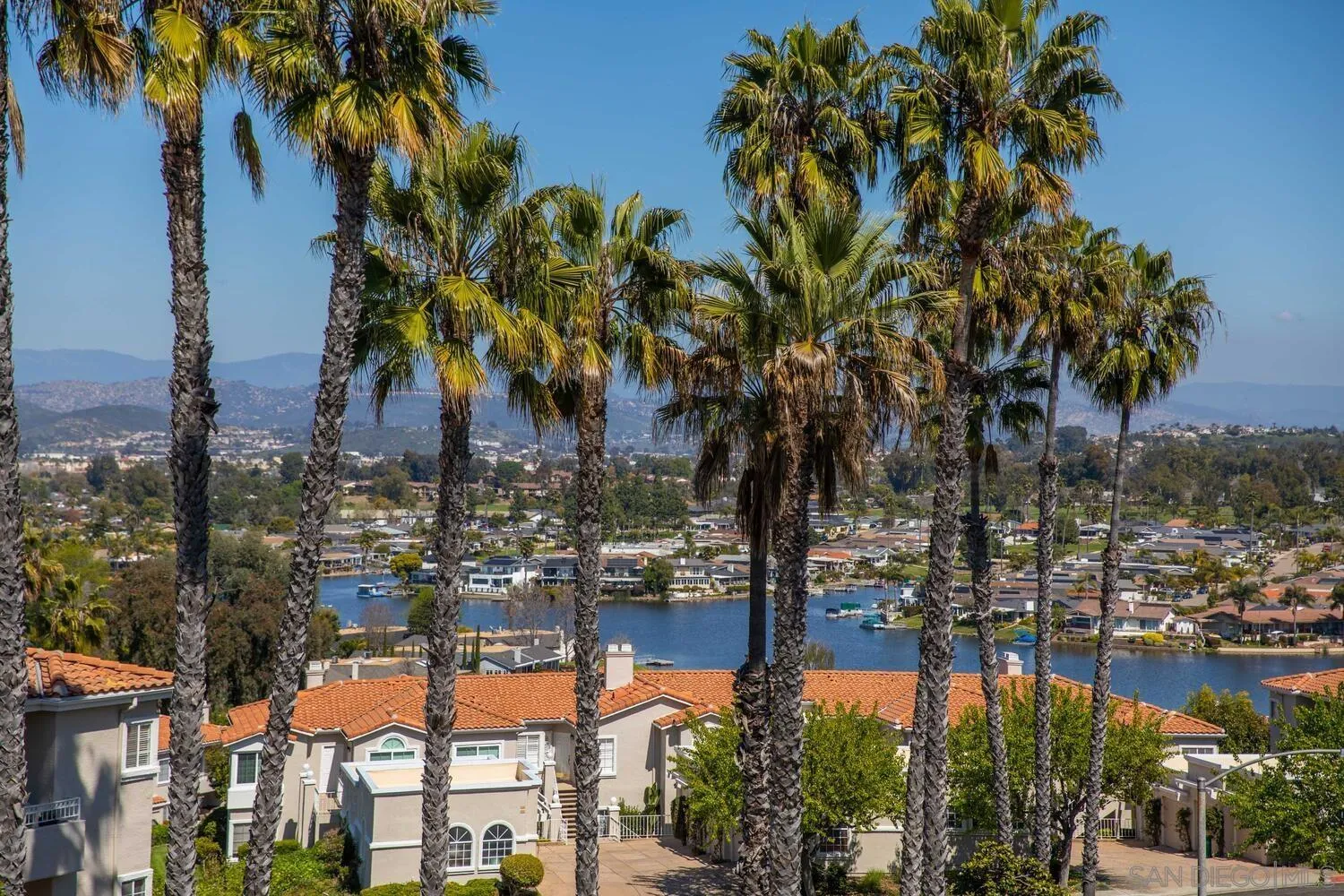 1610 Camino Rociar
