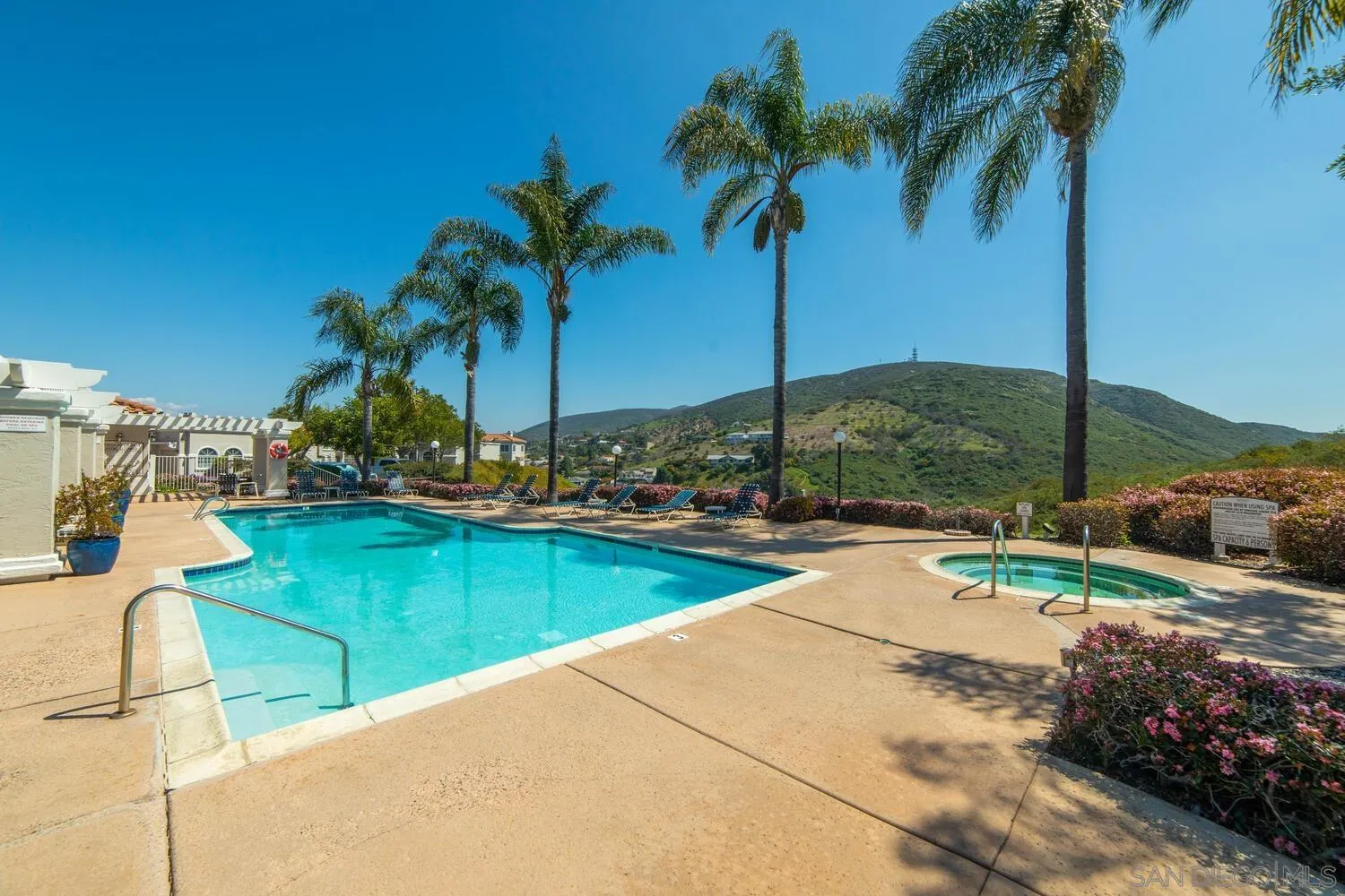 1610 Camino Rociar