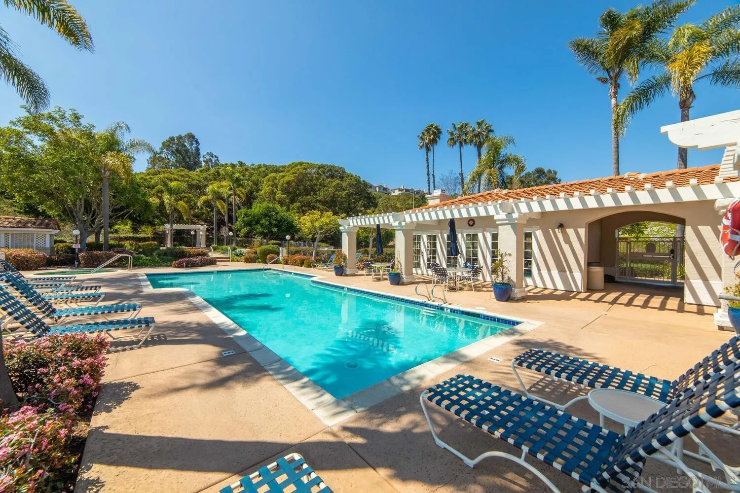 1610 Camino Rociar