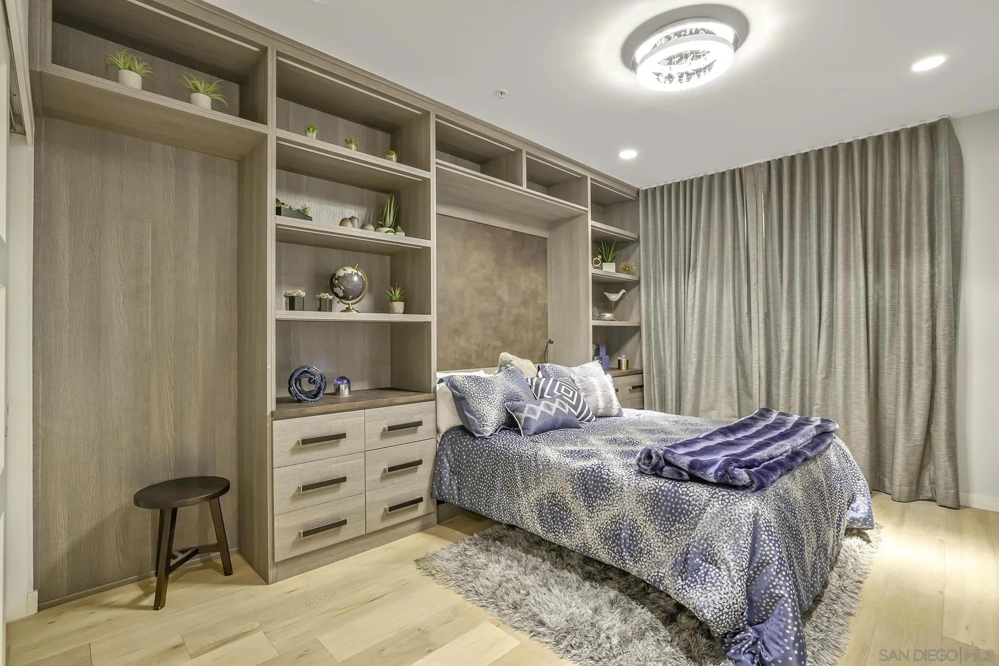 6767 Neptune Pl Unit 104