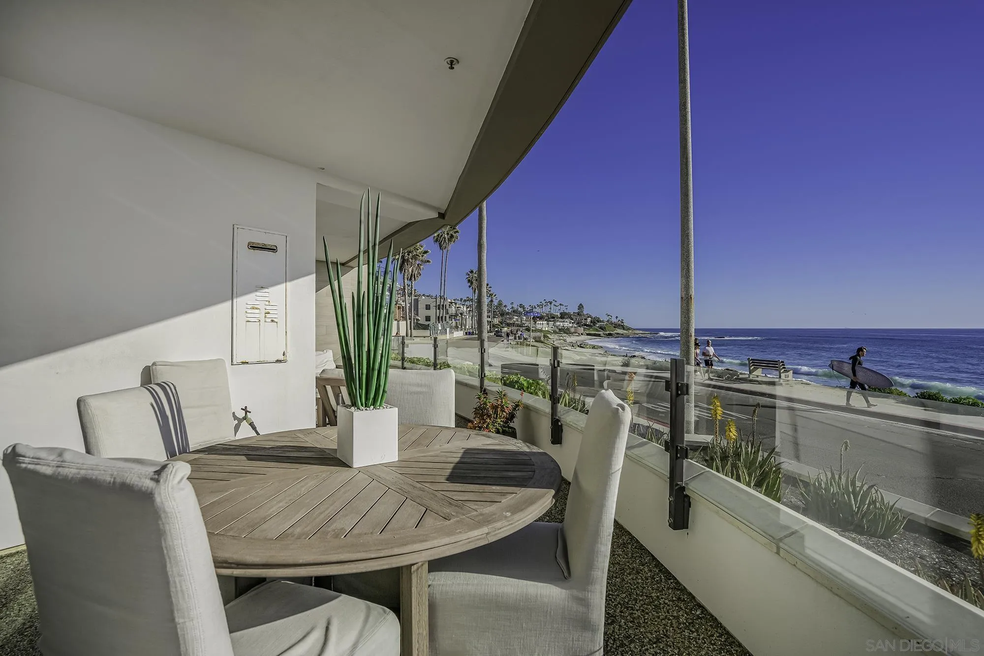 6767 Neptune Pl Unit 104