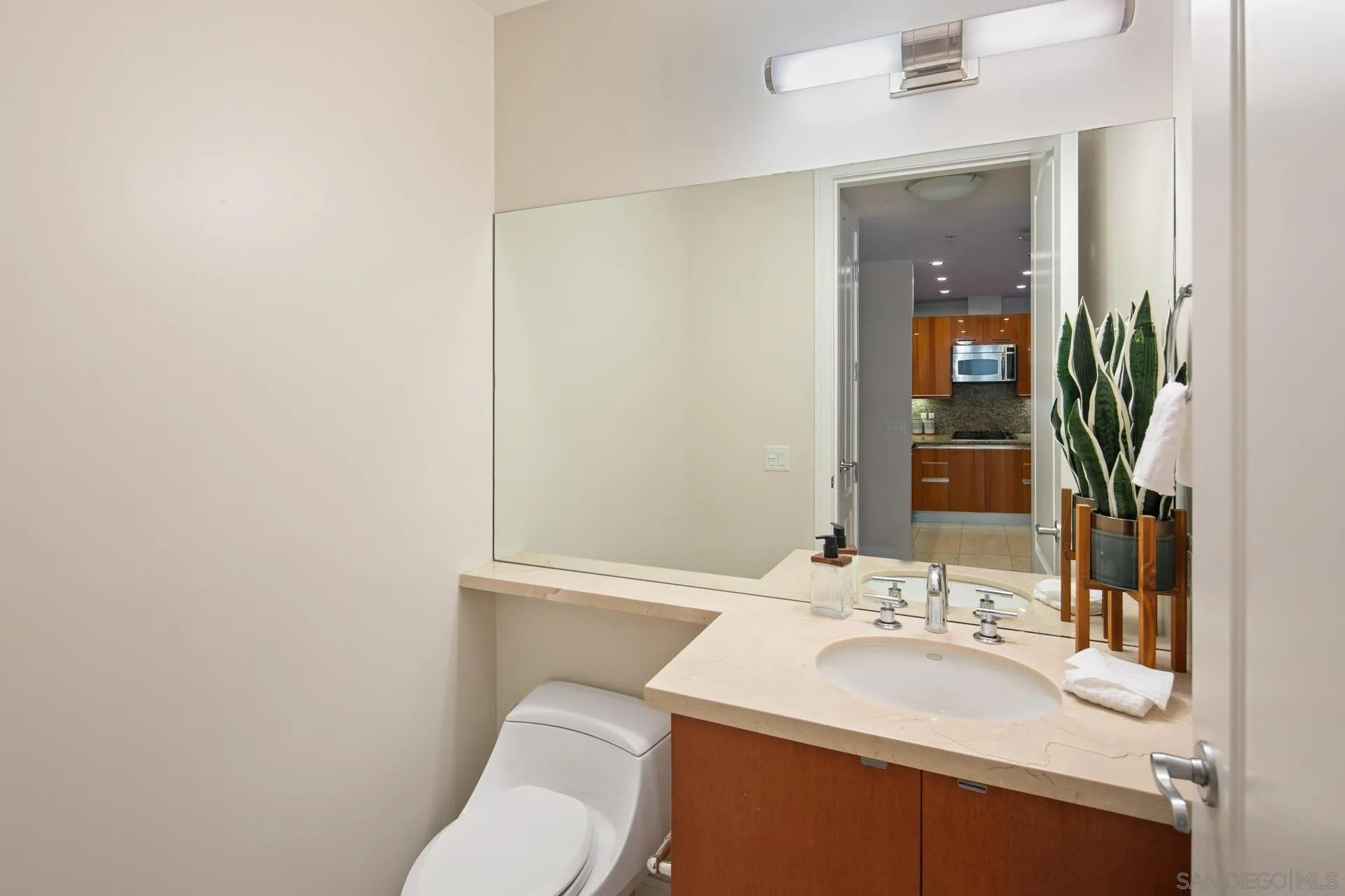 550 Front St. Unit 2304