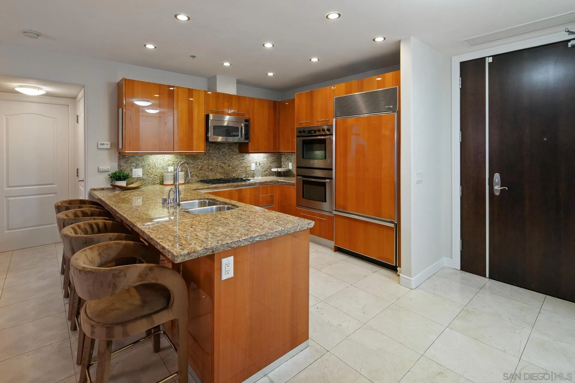 550 Front St. Unit 2304