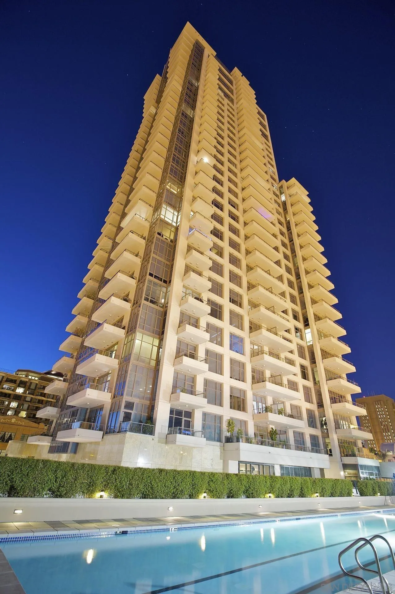 550 Front St. Unit 2304