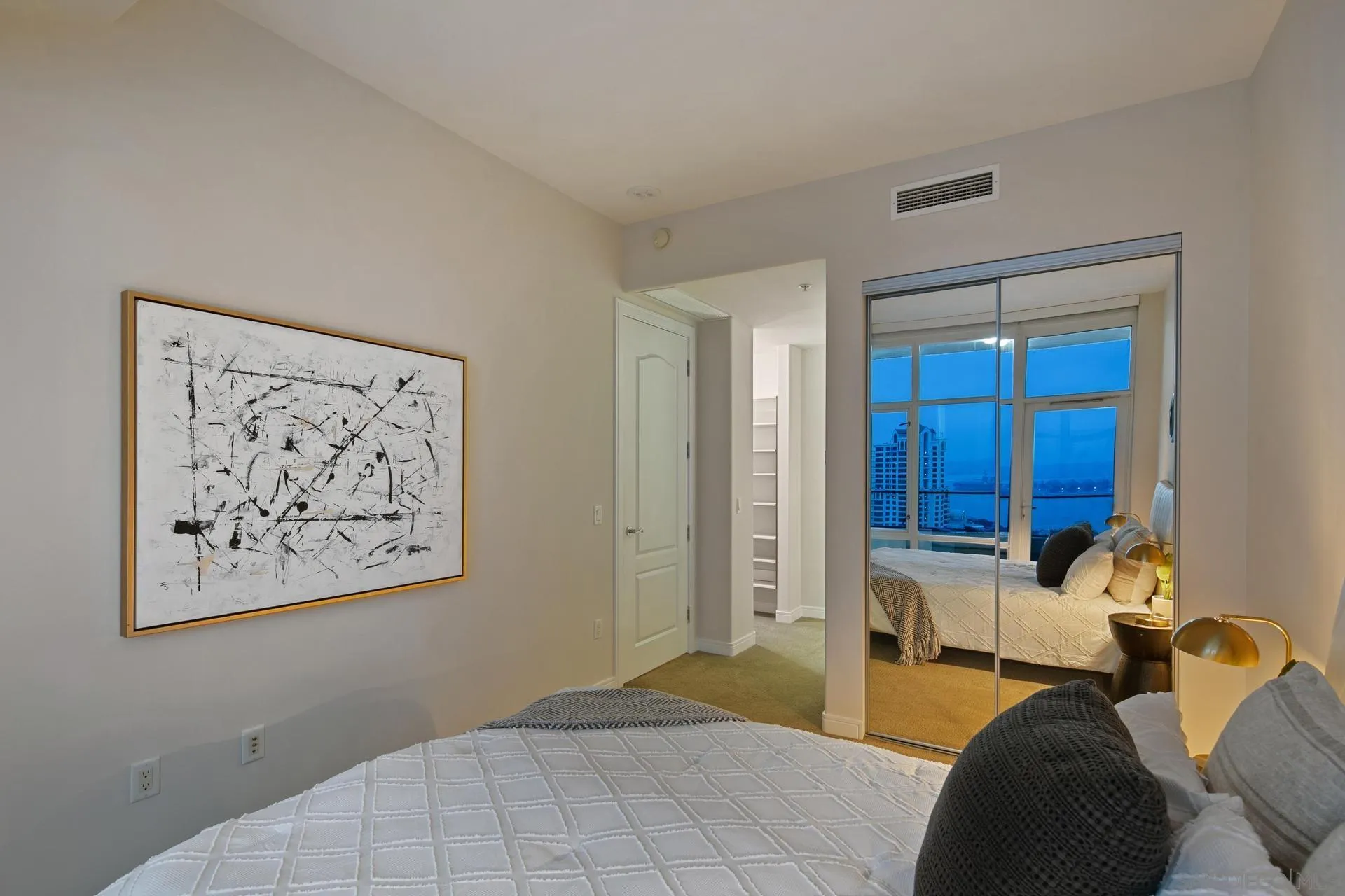 550 Front St. Unit 2304
