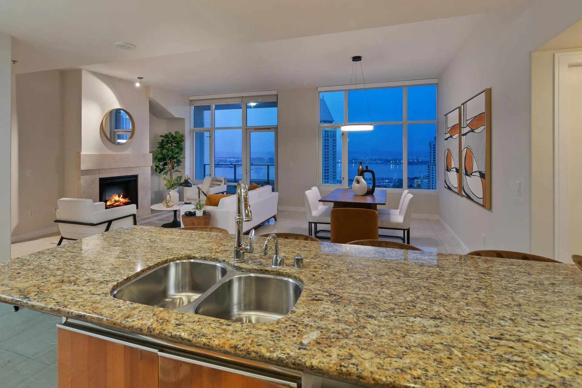550 Front St. Unit 2304