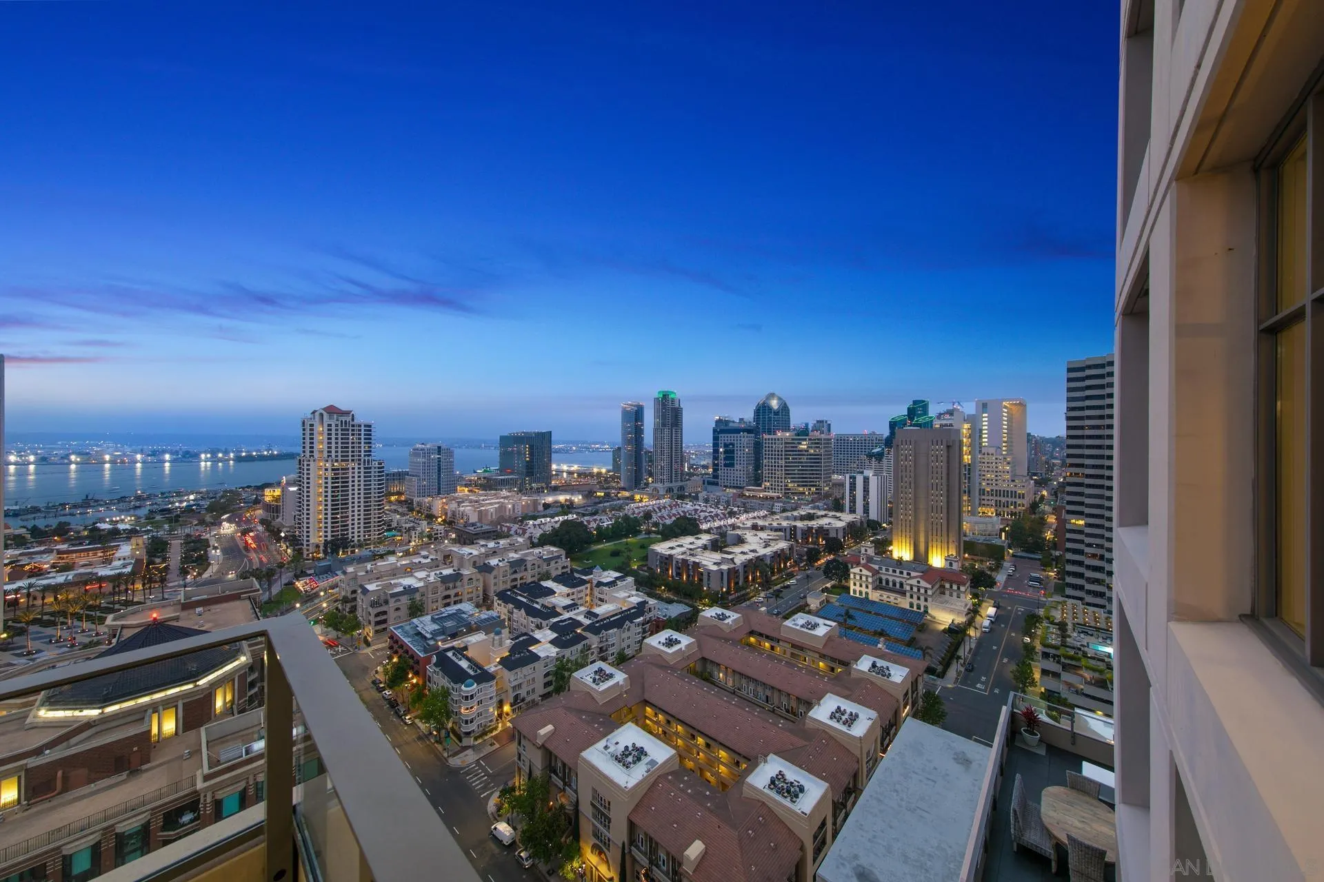 550 Front St. Unit 2304
