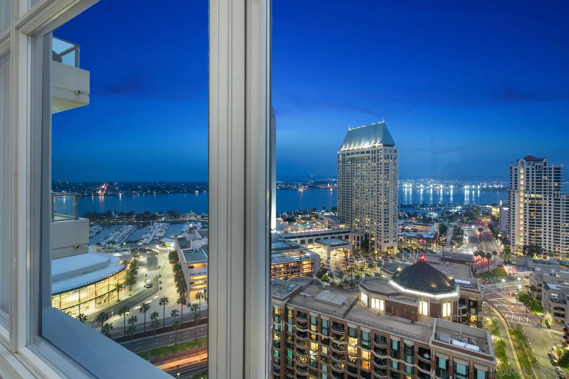 550 Front St. Unit 2304