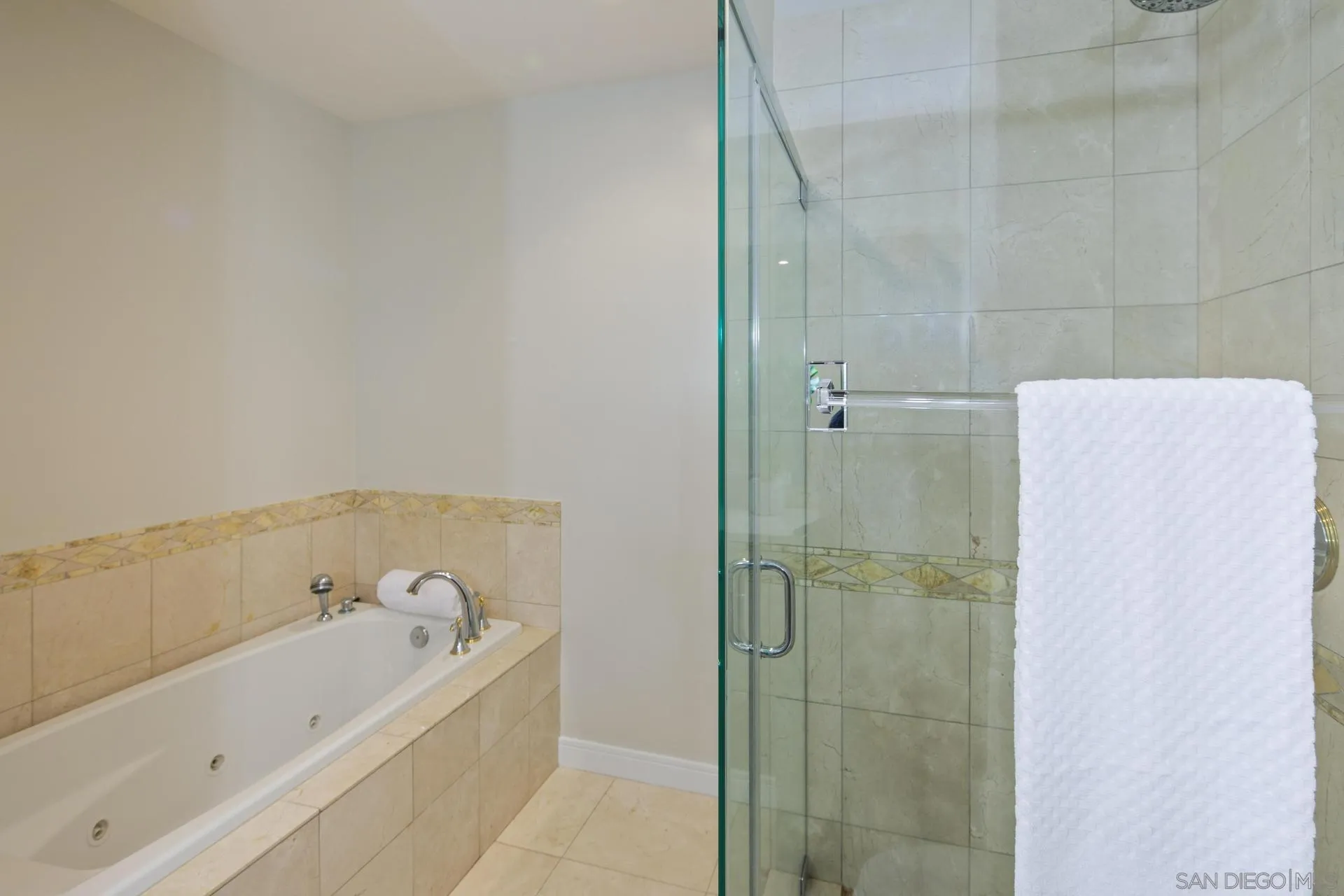550 Front St. Unit 2304