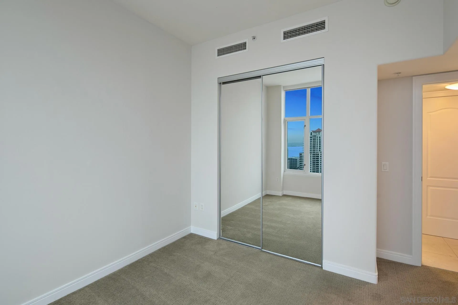 550 Front St. Unit 2304
