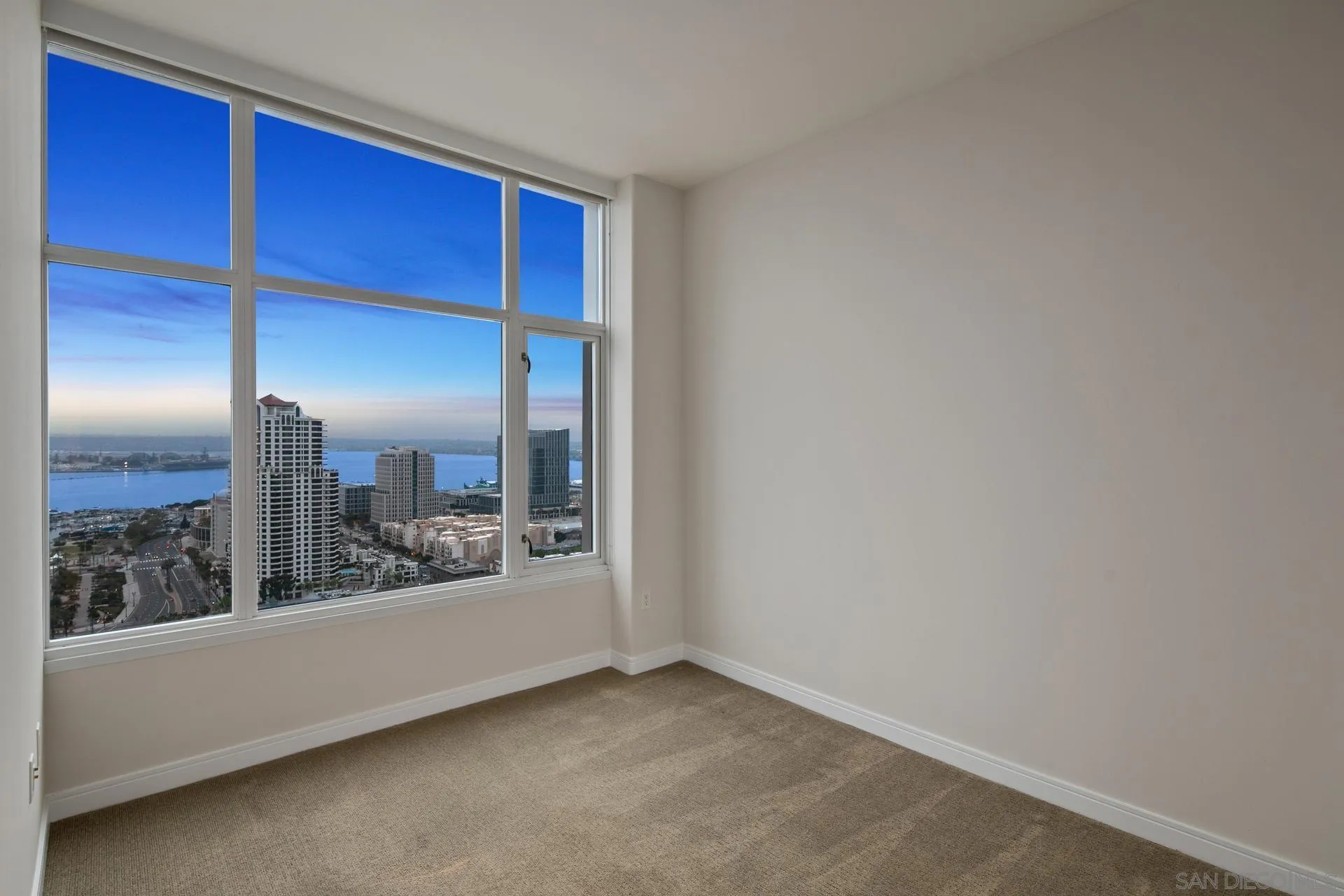 550 Front St. Unit 2304