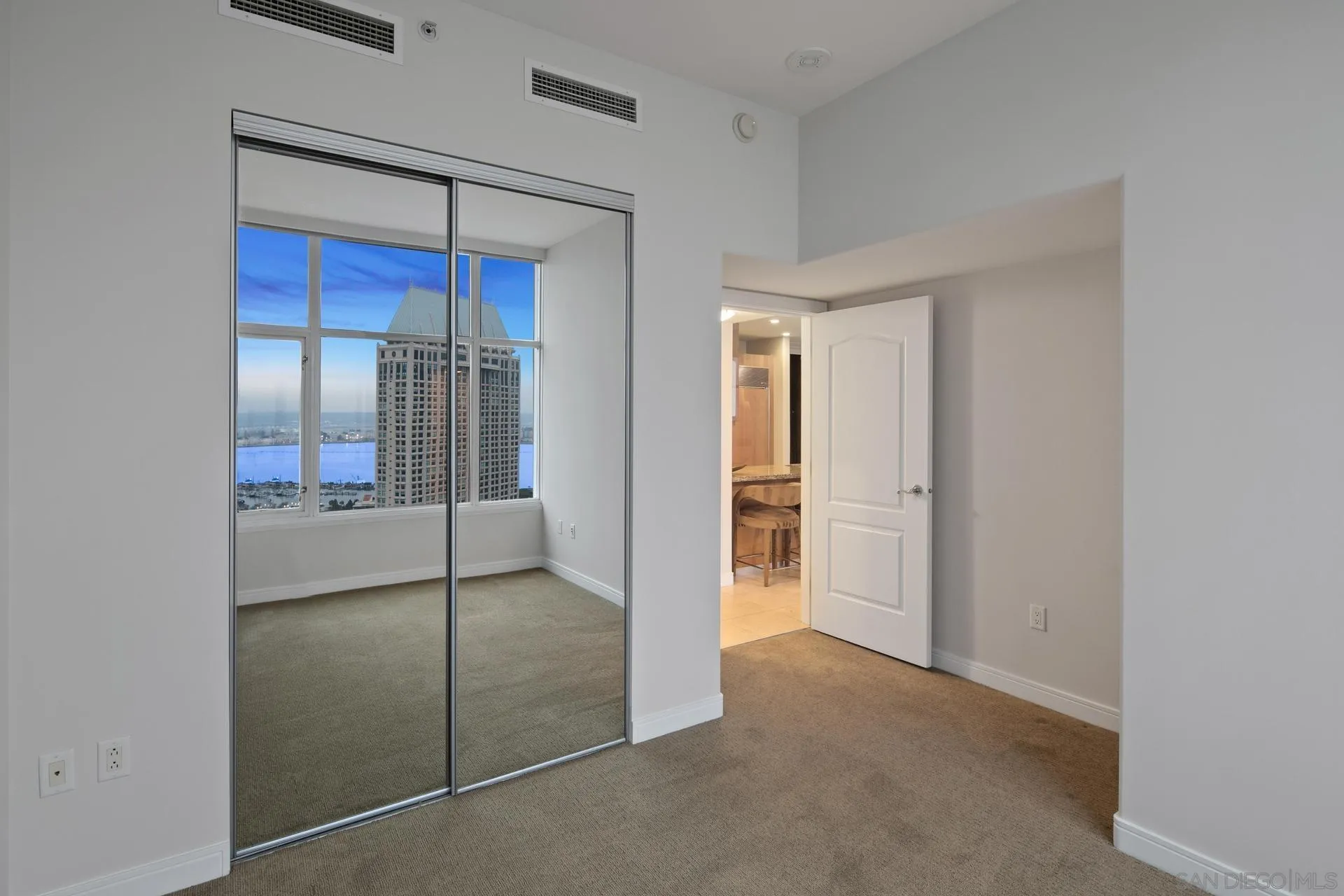 550 Front St. Unit 2304